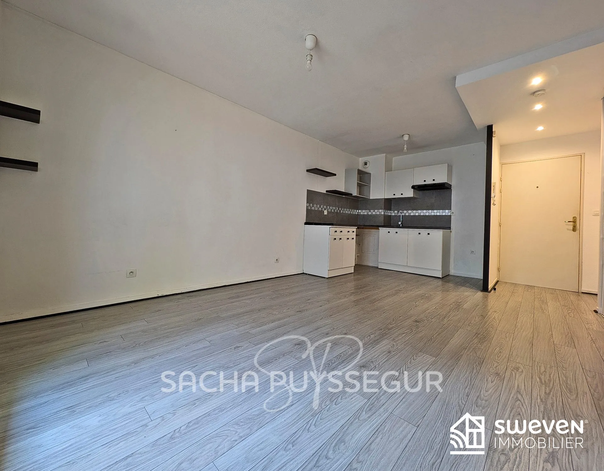 Appartement T2 à vendre à Muret avec jardin et proximité commodités