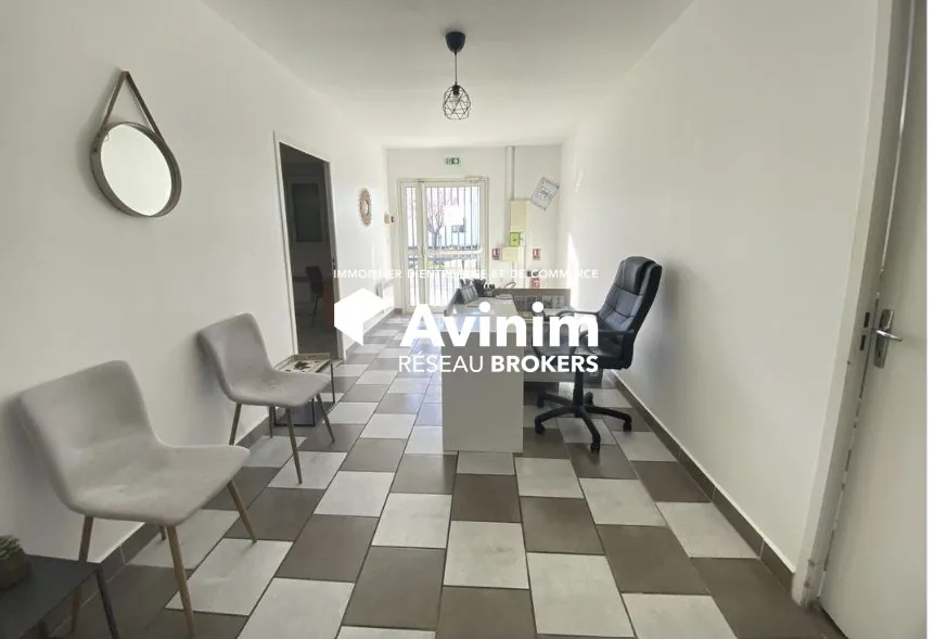 Local professionnel de 97 m² à Magalas - Zone de l'Audacieuse, idéal pour votre activité 