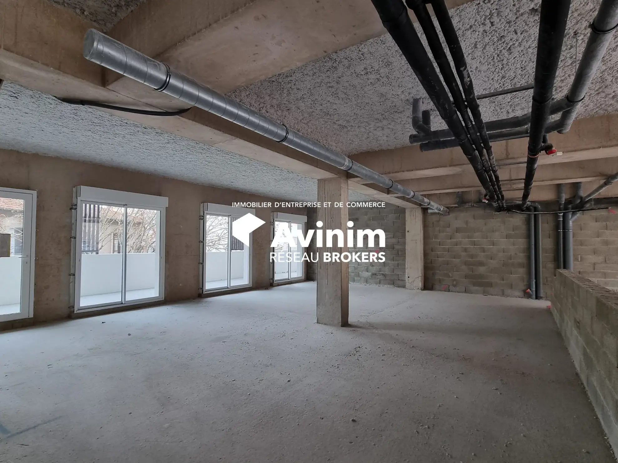 A vendre bureaux de 79,20 m² à Clermont l'Hérault en rez-de-chaussée