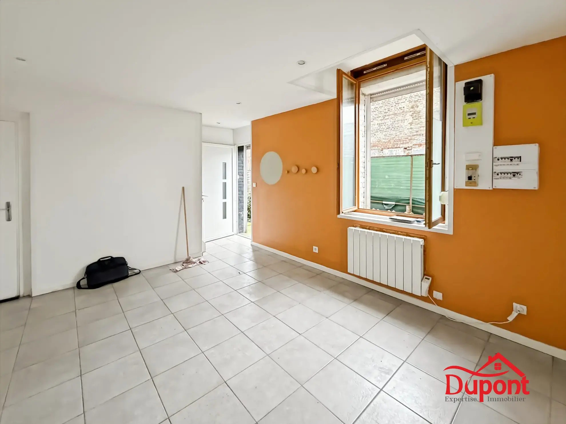 Maison de ville atypique avec jardin privatifs à Aniche - Calme et modularité