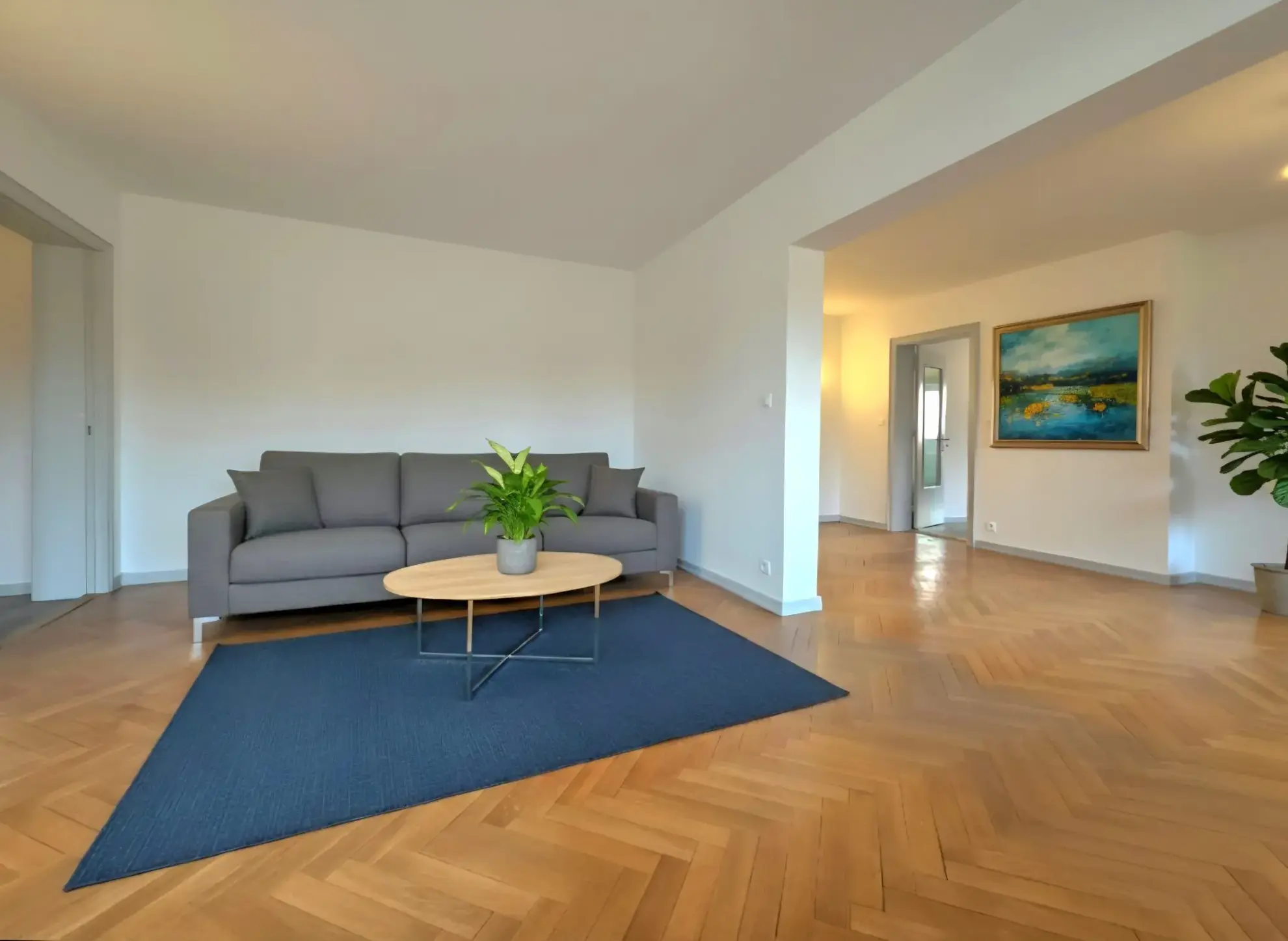 Bel appartement T3/T4 rénové à Mulhouse avec balcon et garage 