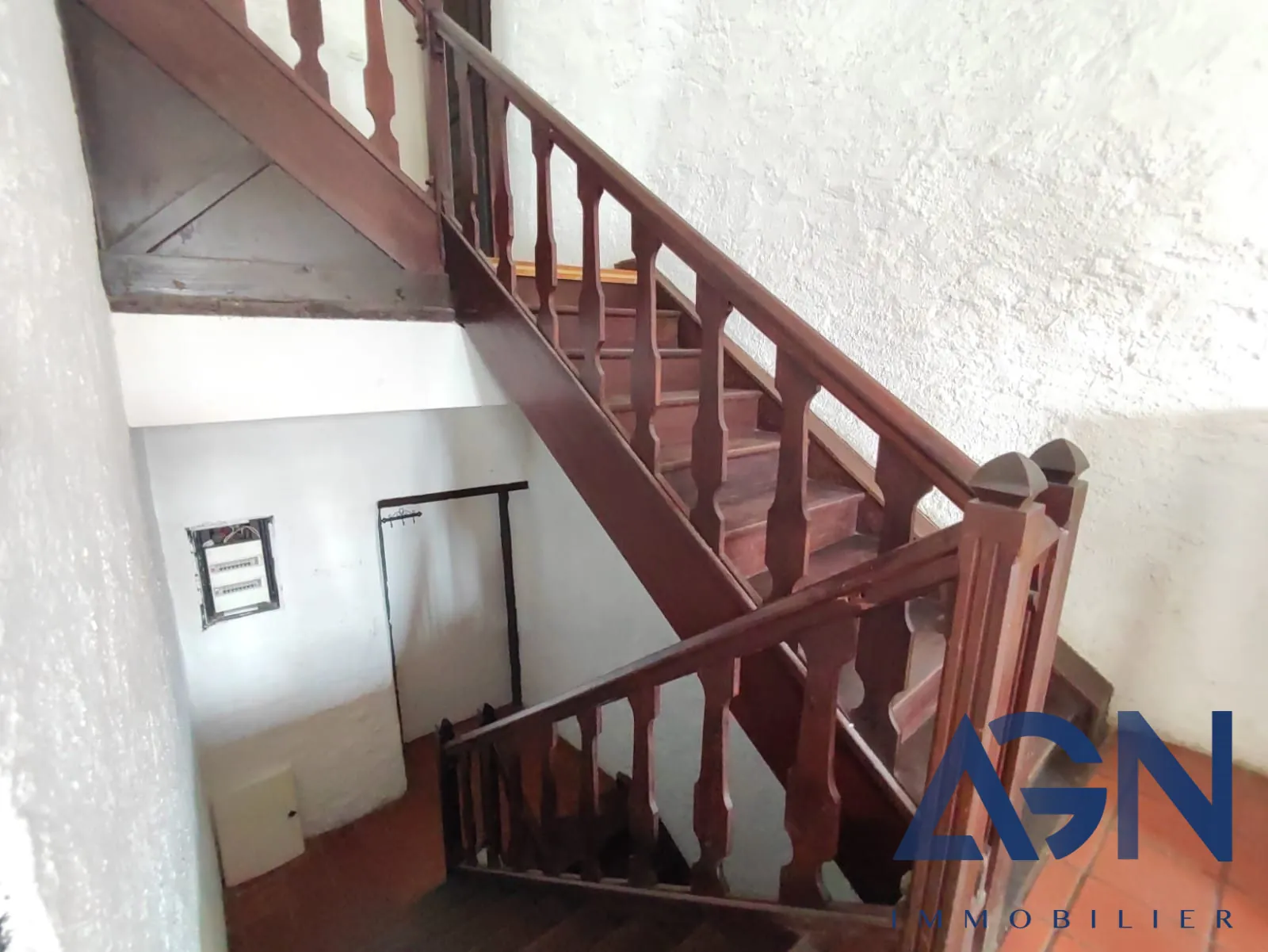 À vendre : appartement duplex 3 pièces de 91,41 m² à Agde, proche commodités 