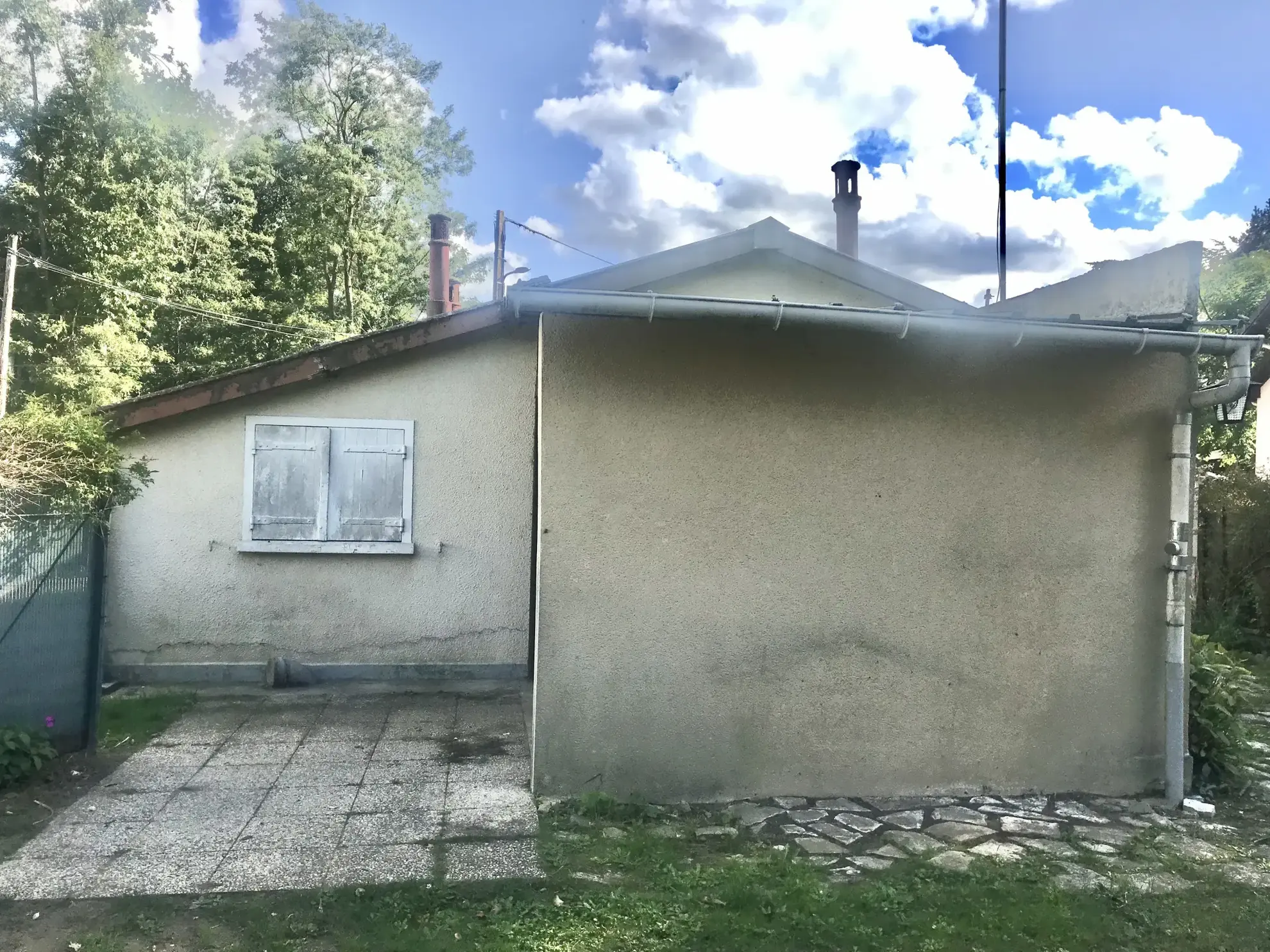 Maison de plain-pied avec grand terrain à Soisy-sur-École – Opportunité à saisir 