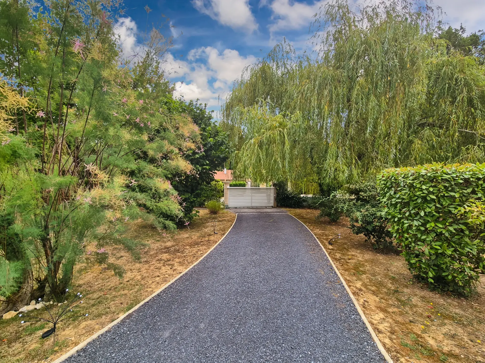 Maison de 138 m² avec piscine et jardin à Barran, proche d'Auch 