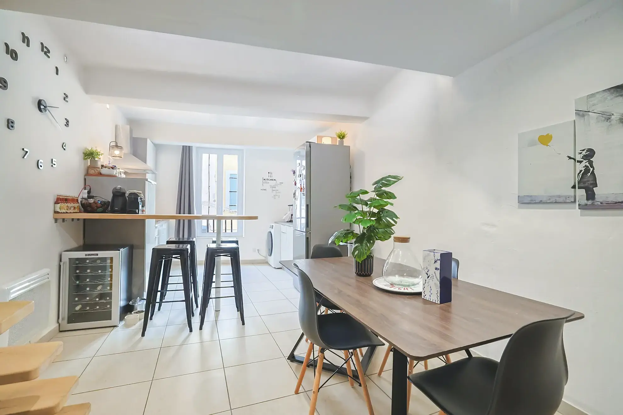À vendre appartement duplex T3 de 92,65 m² au centre de Sollies Pont