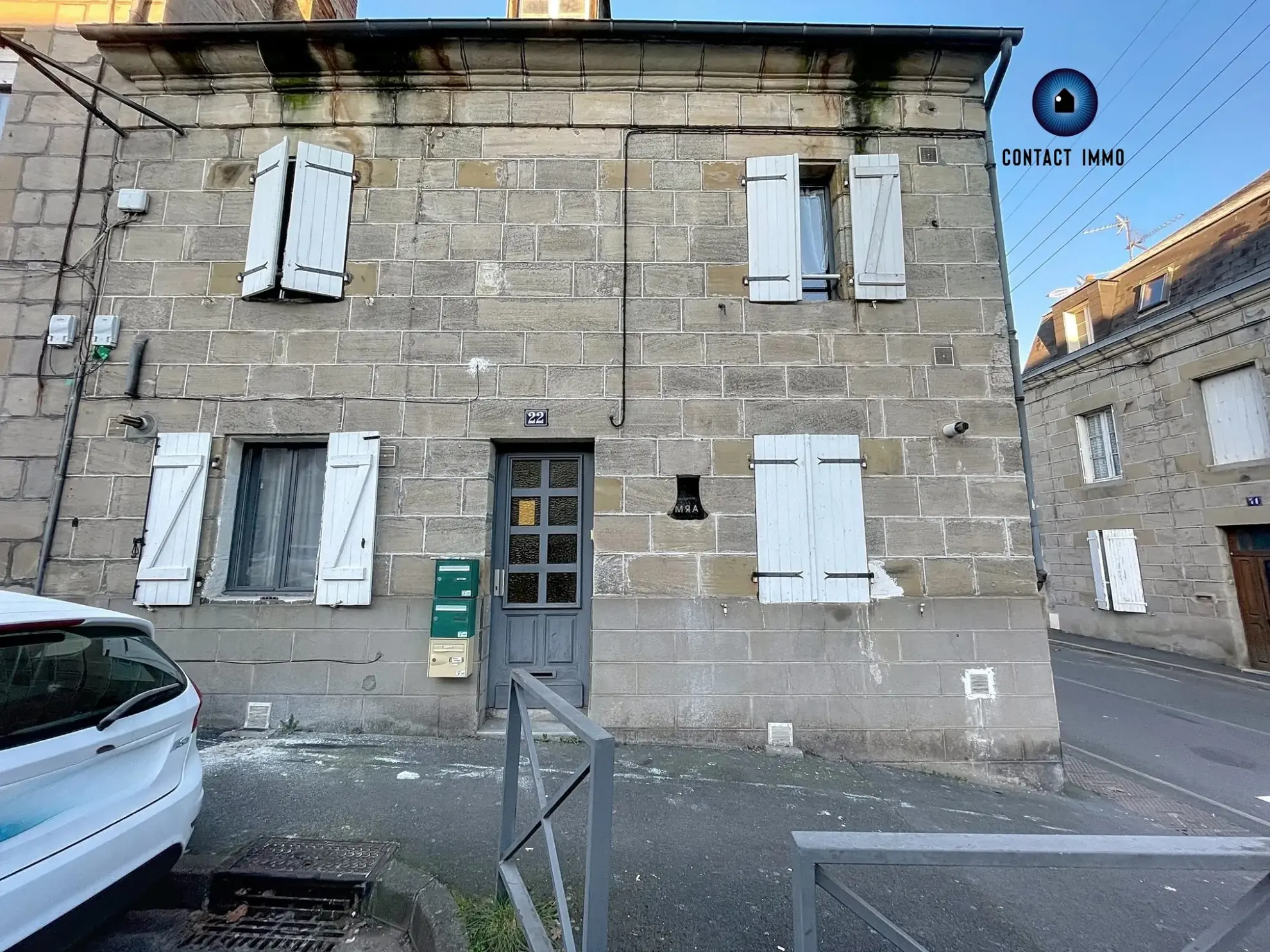 Immeuble de rapport à vendre à Brive-la-Gaillarde, idéal pour investissement locatif