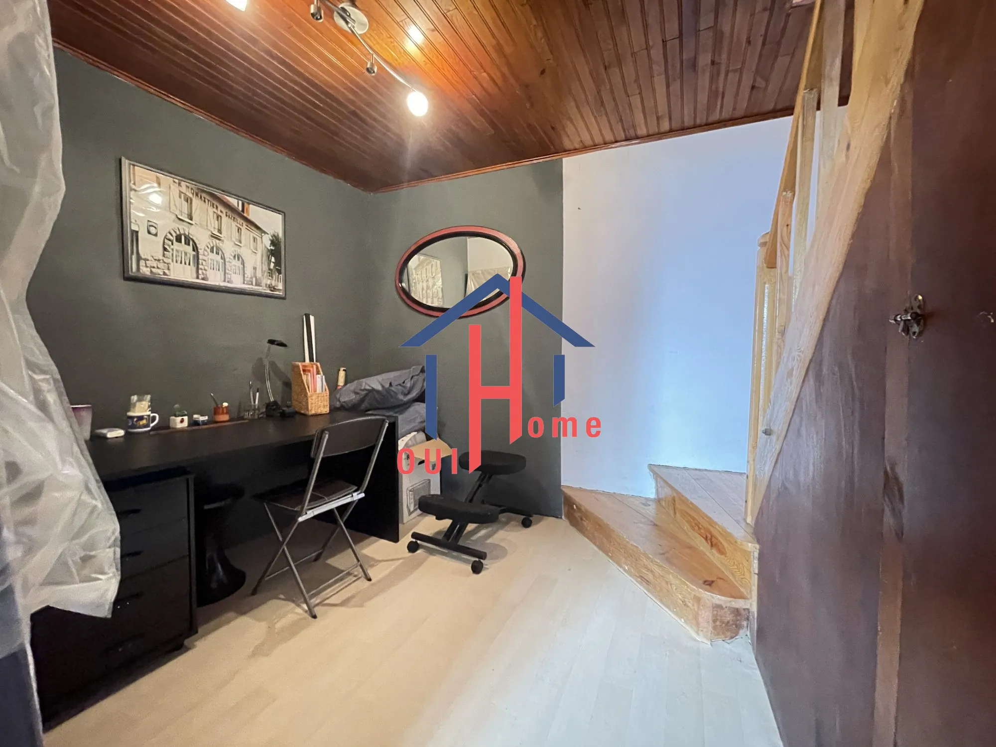 Maison de bourg à vendre au Monastier-sur-Gazeille avec garage et bureau 