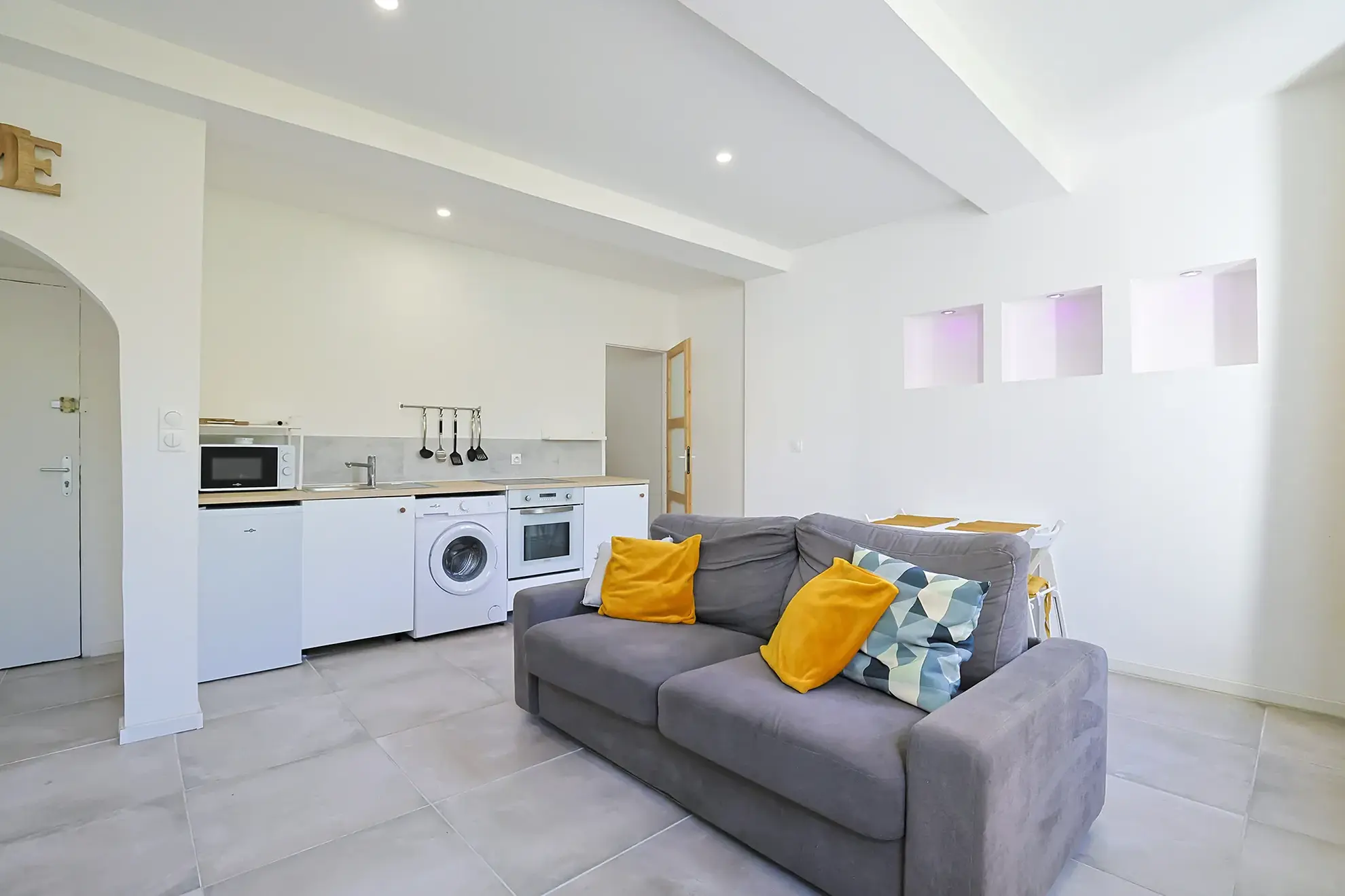 Studio lumineux rénové de 27m² au centre de La Valette du Var 