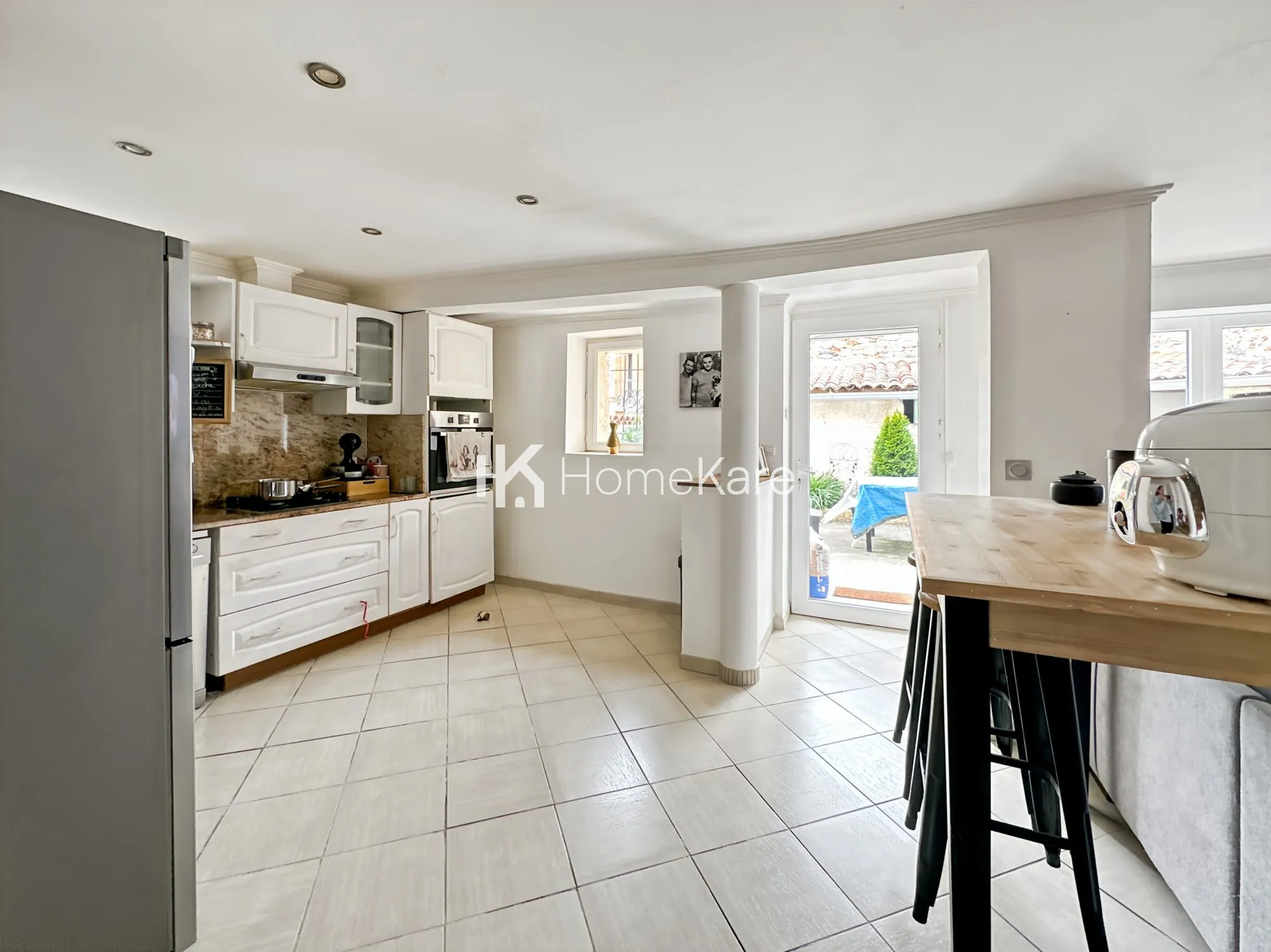 Belle maison de ville T4 avec garage et extérieur à Mauran, idéalement située 