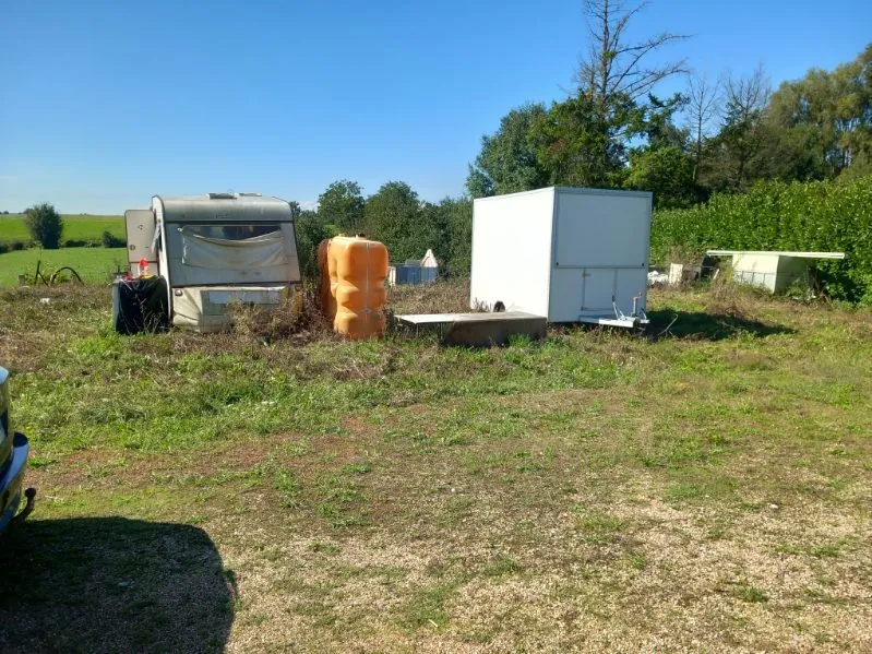 Terrain à vendre à Saint-Cyr-sur-Menthon de 998 m² avec vue campagne