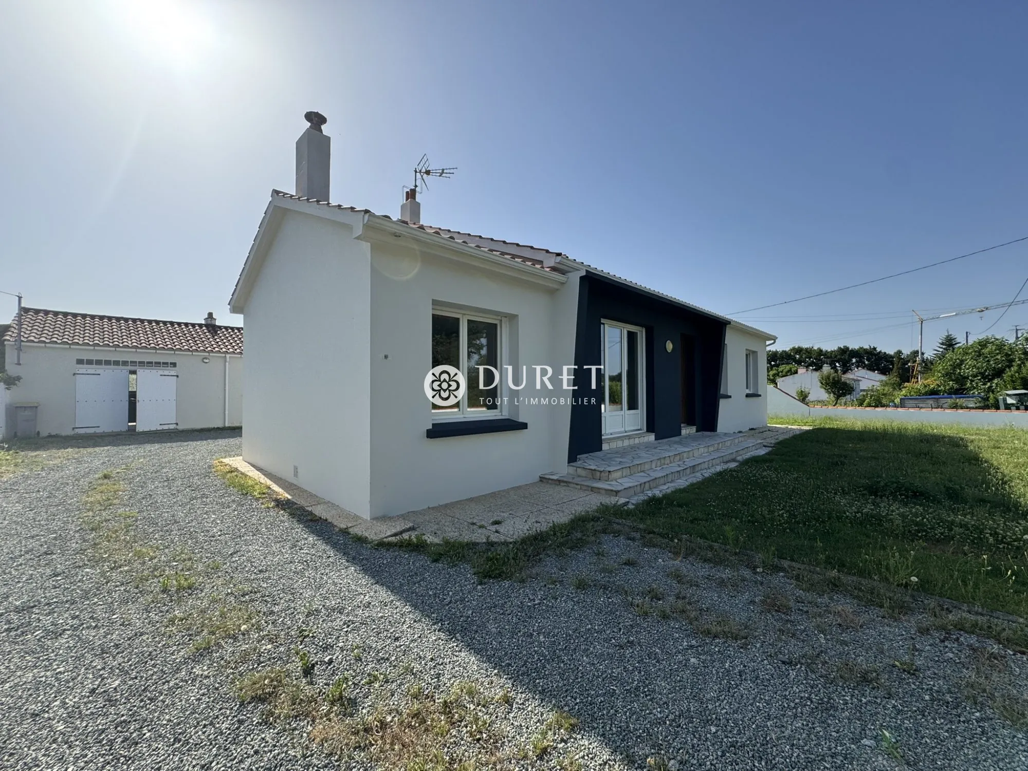 Maison à vendre à La Garnache, proche de Challans, avec grand terrain et confort moderne