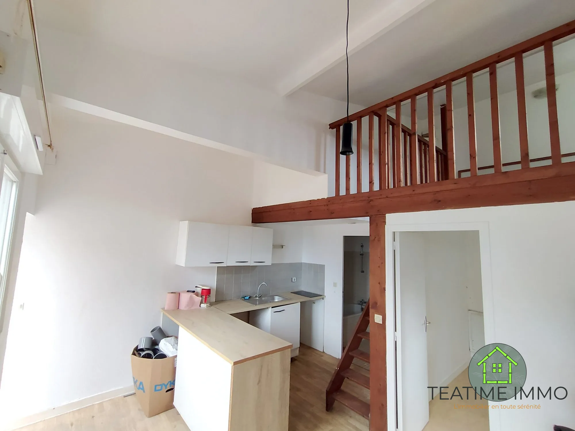 Maisonette mitoyenne à Fouesnant avec jardin et rendement locatif de 8 % 