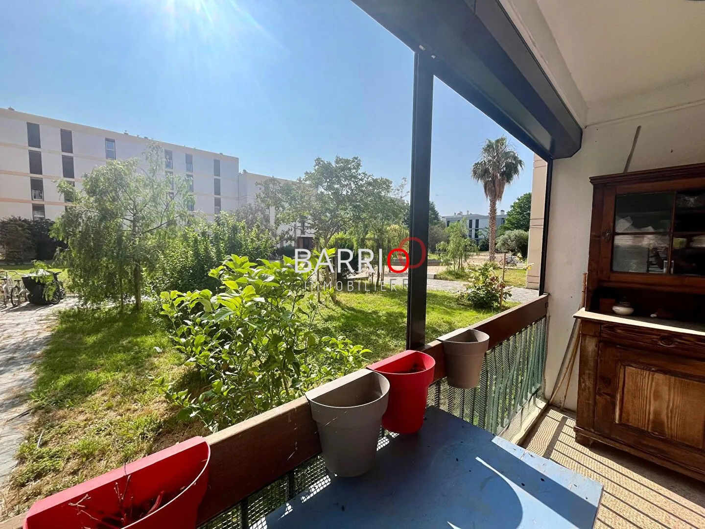 Appartement T2 à Saint-Cyprien avec balcon et parking privé