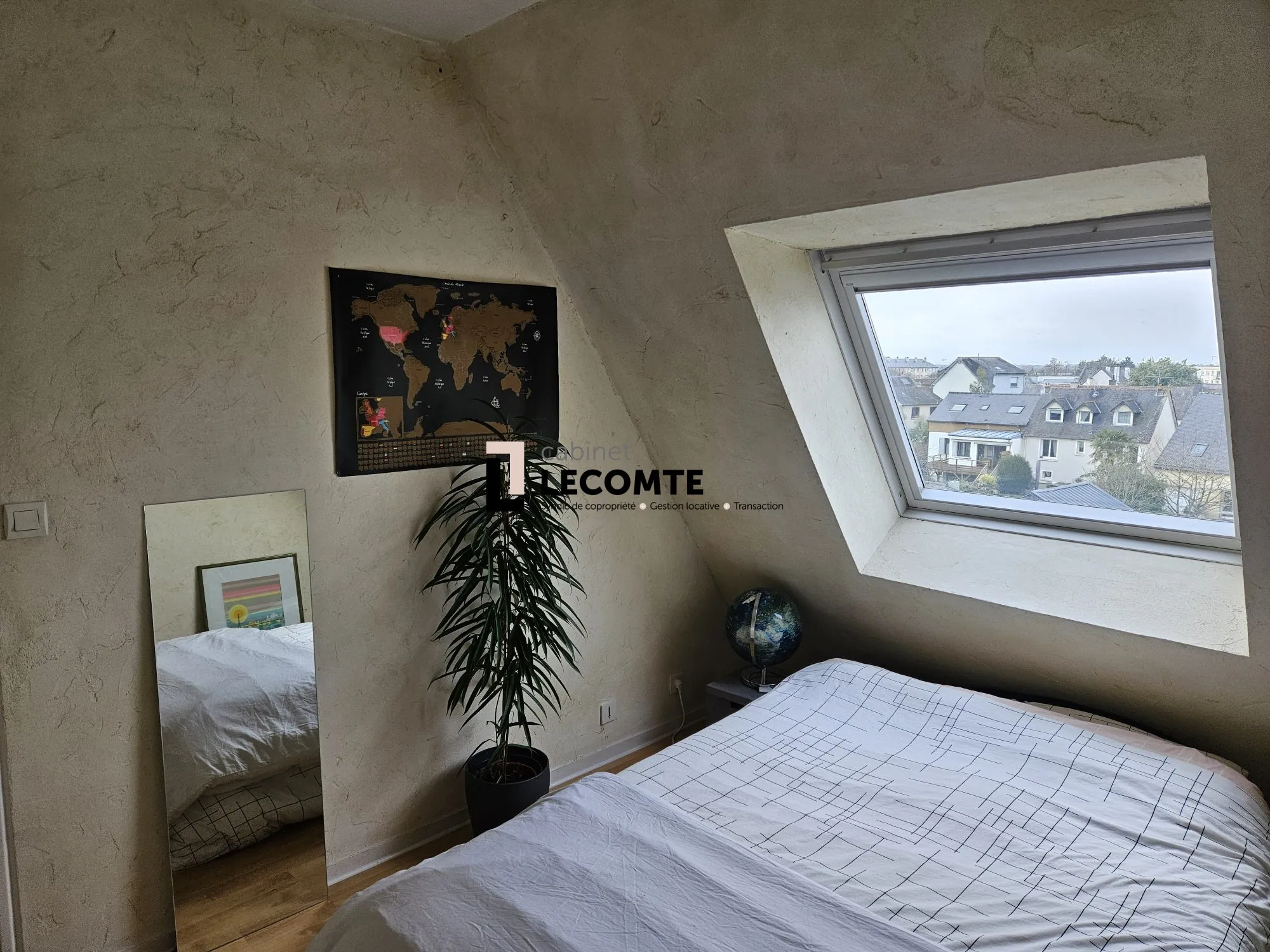 Appartement lumineux en dernier étage avec parking à Rennes - Côte Ouest 