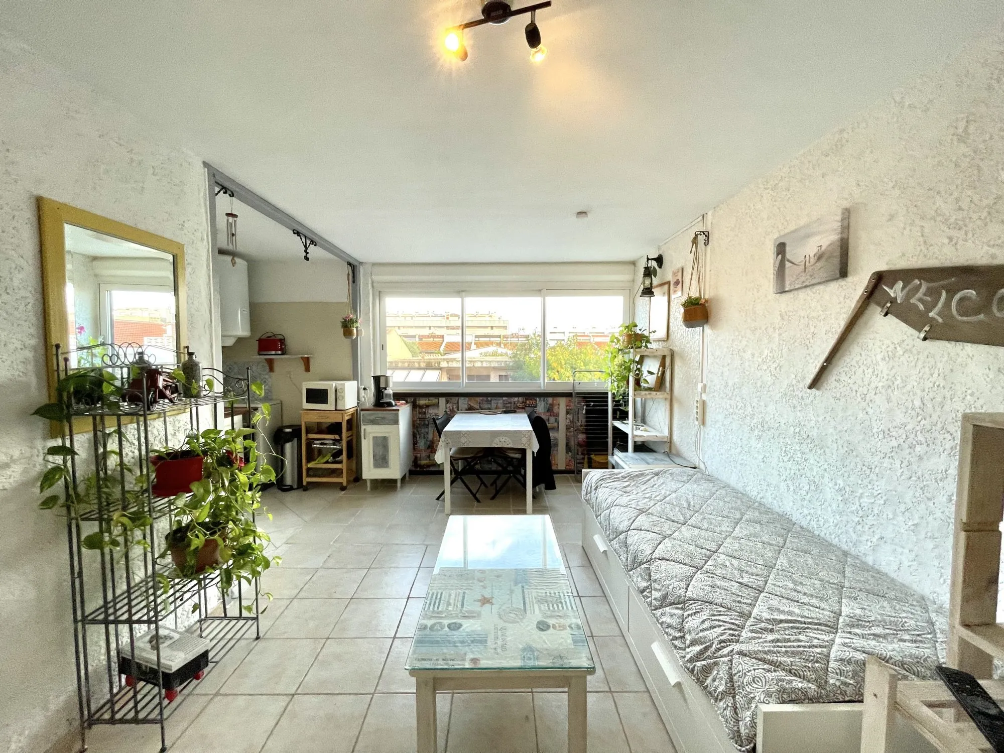 Appartement studio avec loggia à vendre à Port-la-Nouvelle