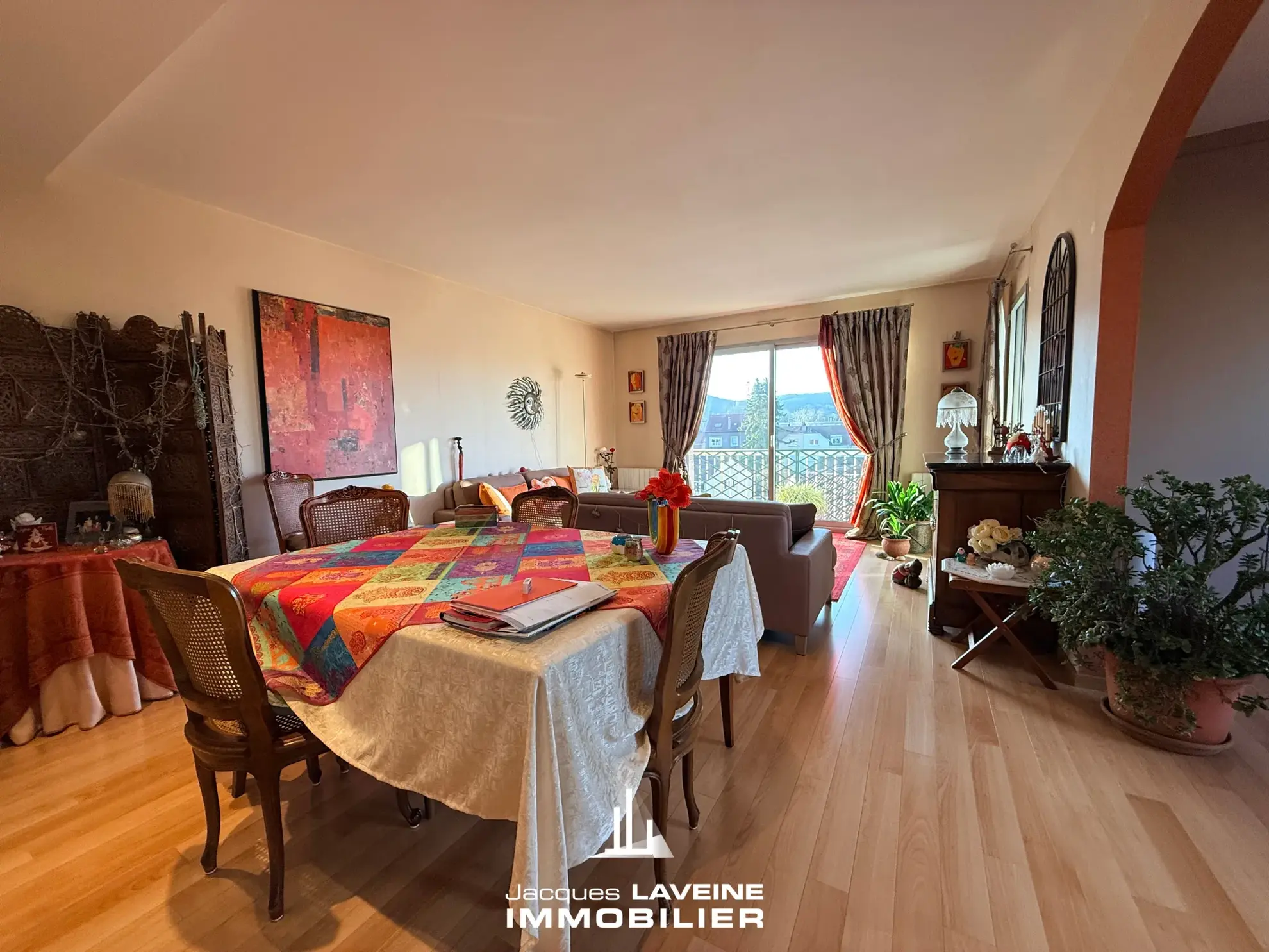 Spacieux appartement en viager à Le Ban Saint Martin - 94m2 avec balcon et garage 