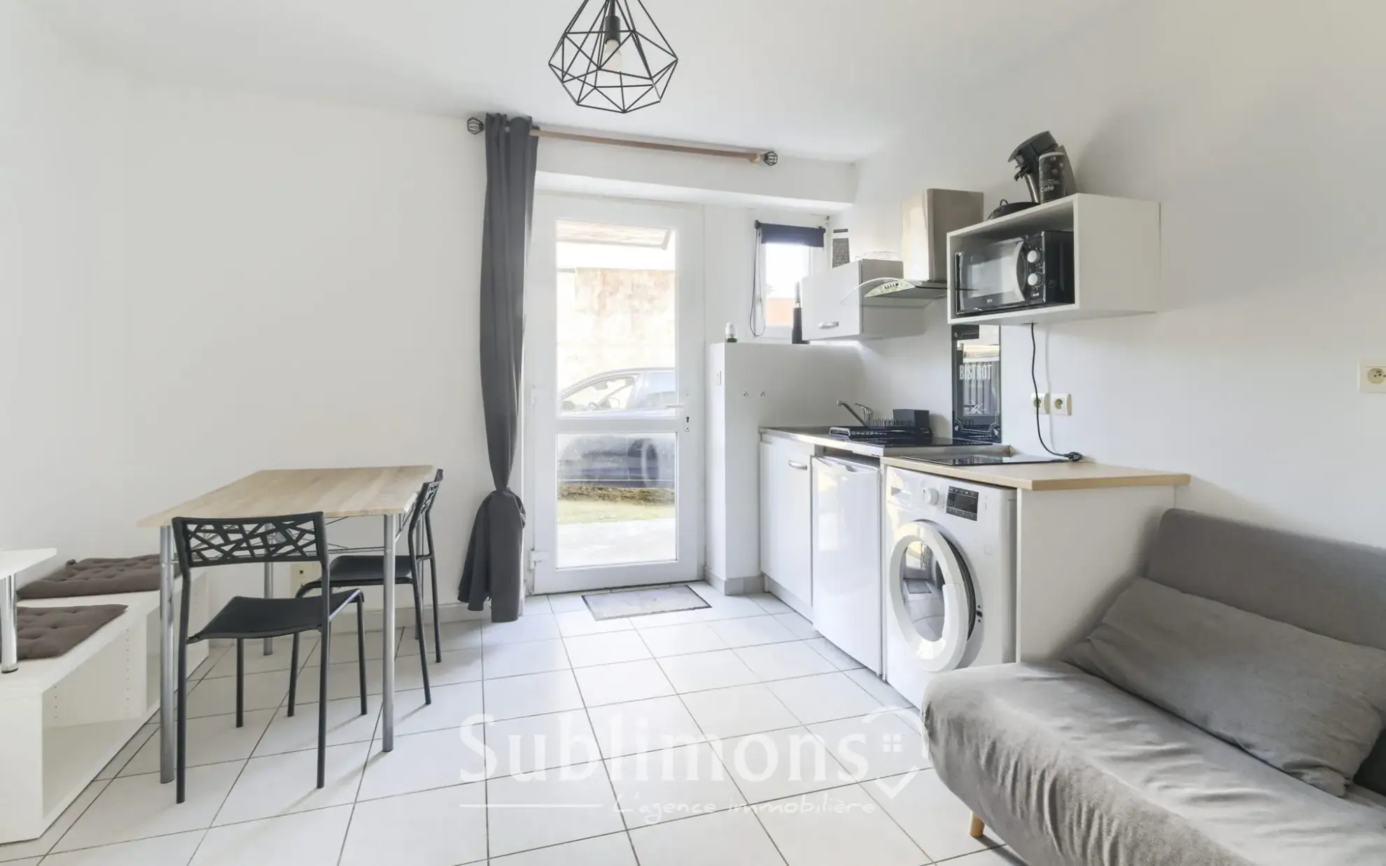 Studio à vendre à Vannes de 20 m² avec parking et terrasse