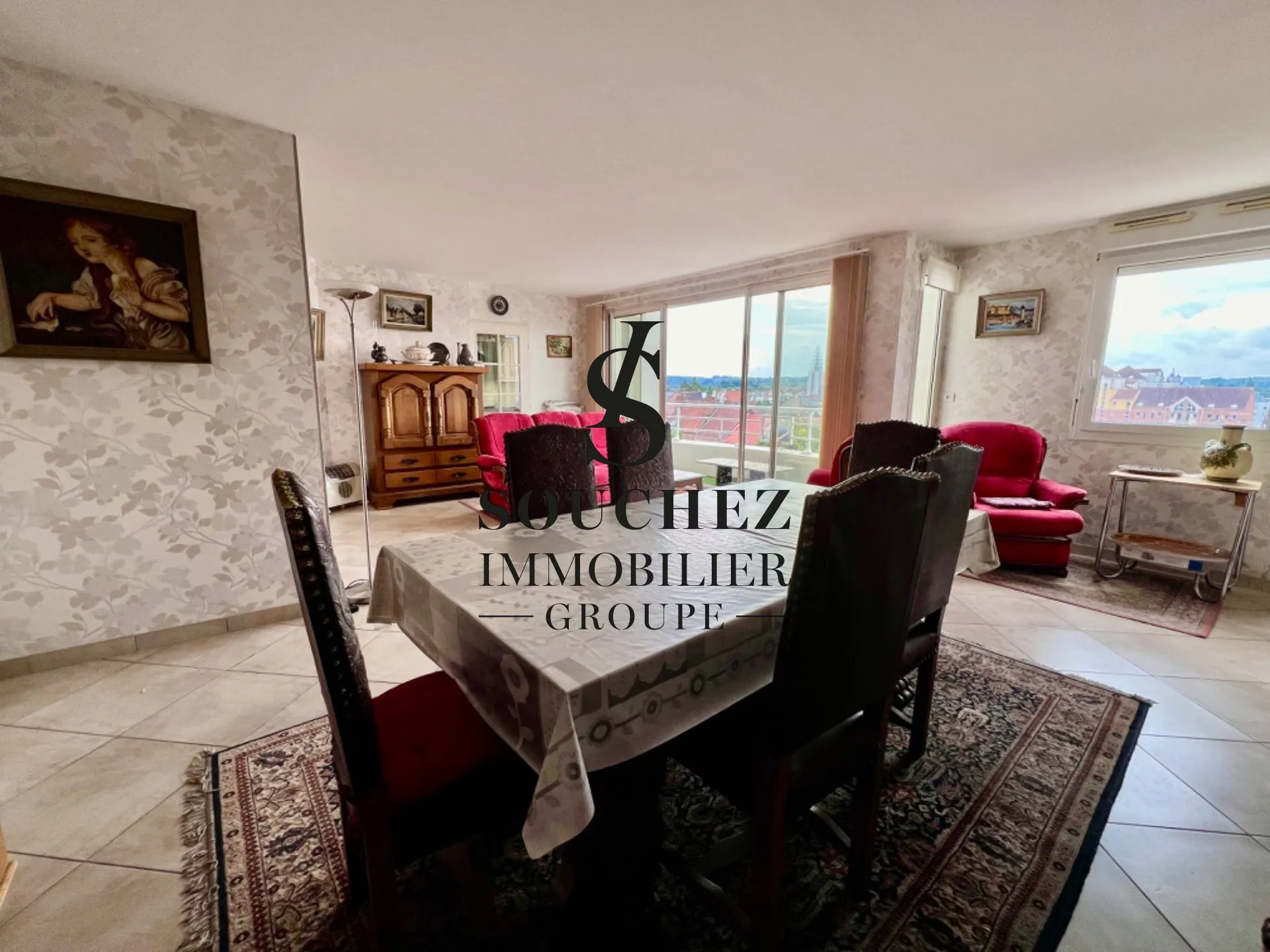 Appartement Duplex lumineux de 110 m² à Lievin avec balcon et stationnement 