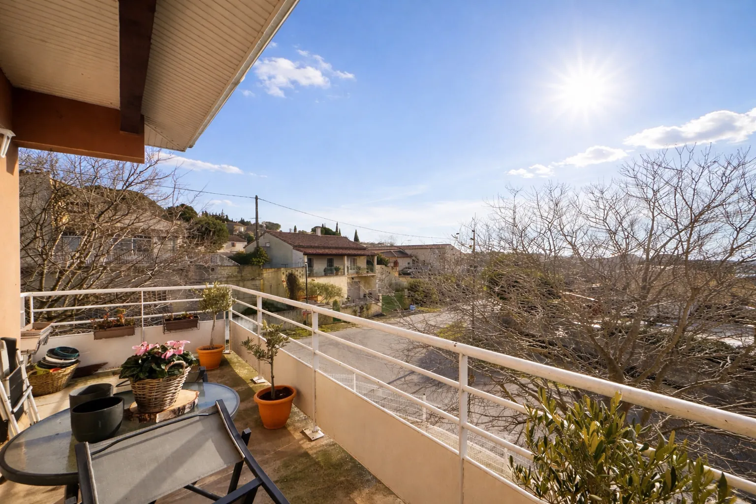 Appartement lumineux de 80m² avec piscine à Vauvert - 3 chambres