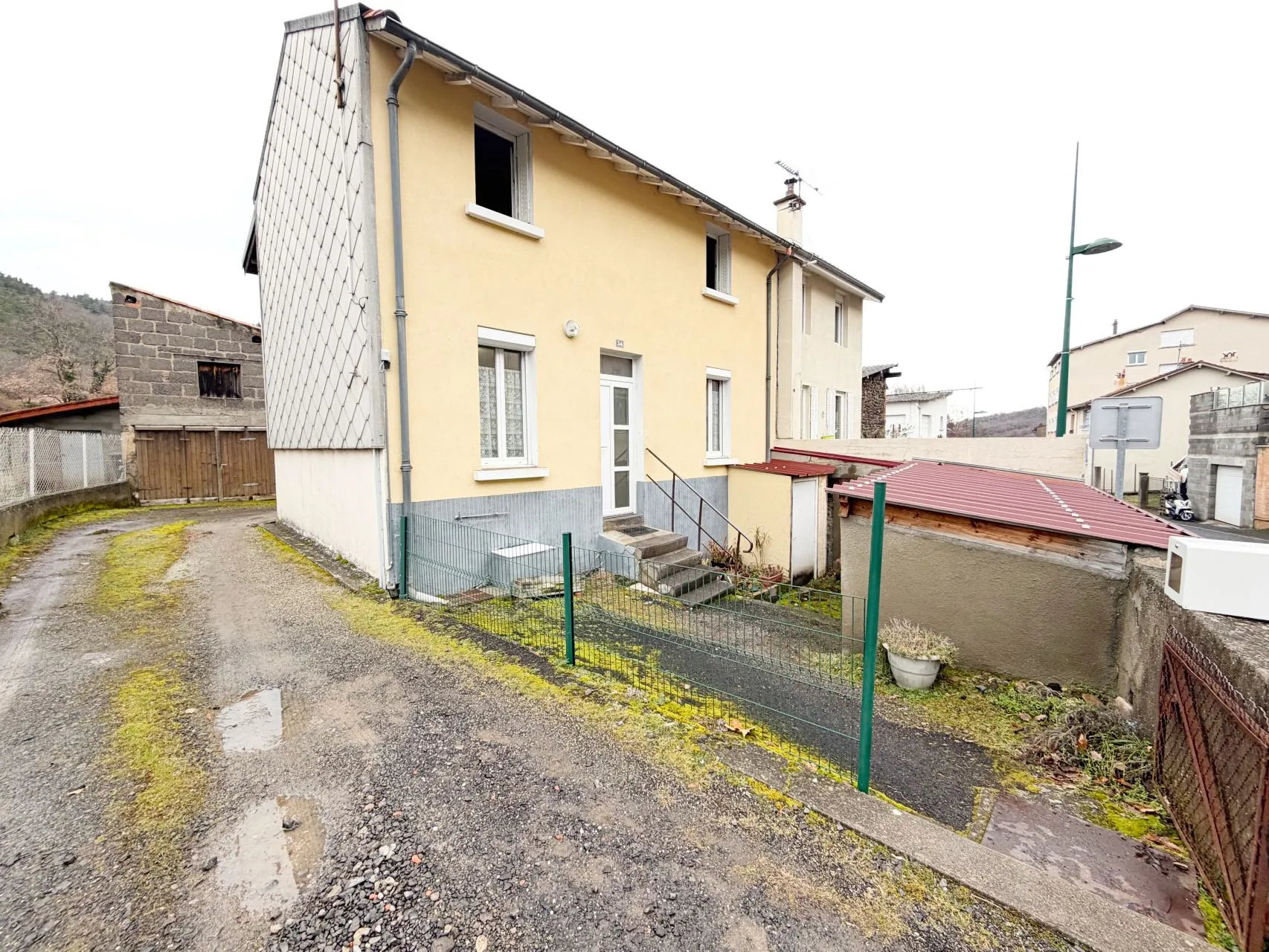 Maison 3 pièces de 64 m2 à Durtol avec jardin et garage à vendre