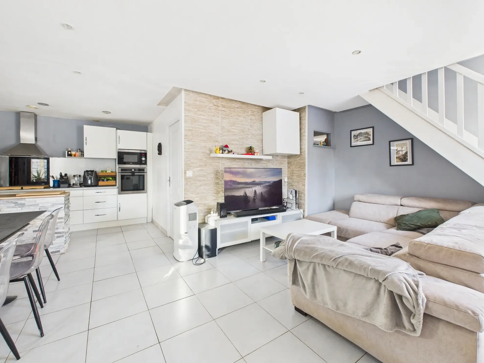 Maison 75 m² avec 3 chambres, terrasses et stationnement à Corbeil-Essonnes 