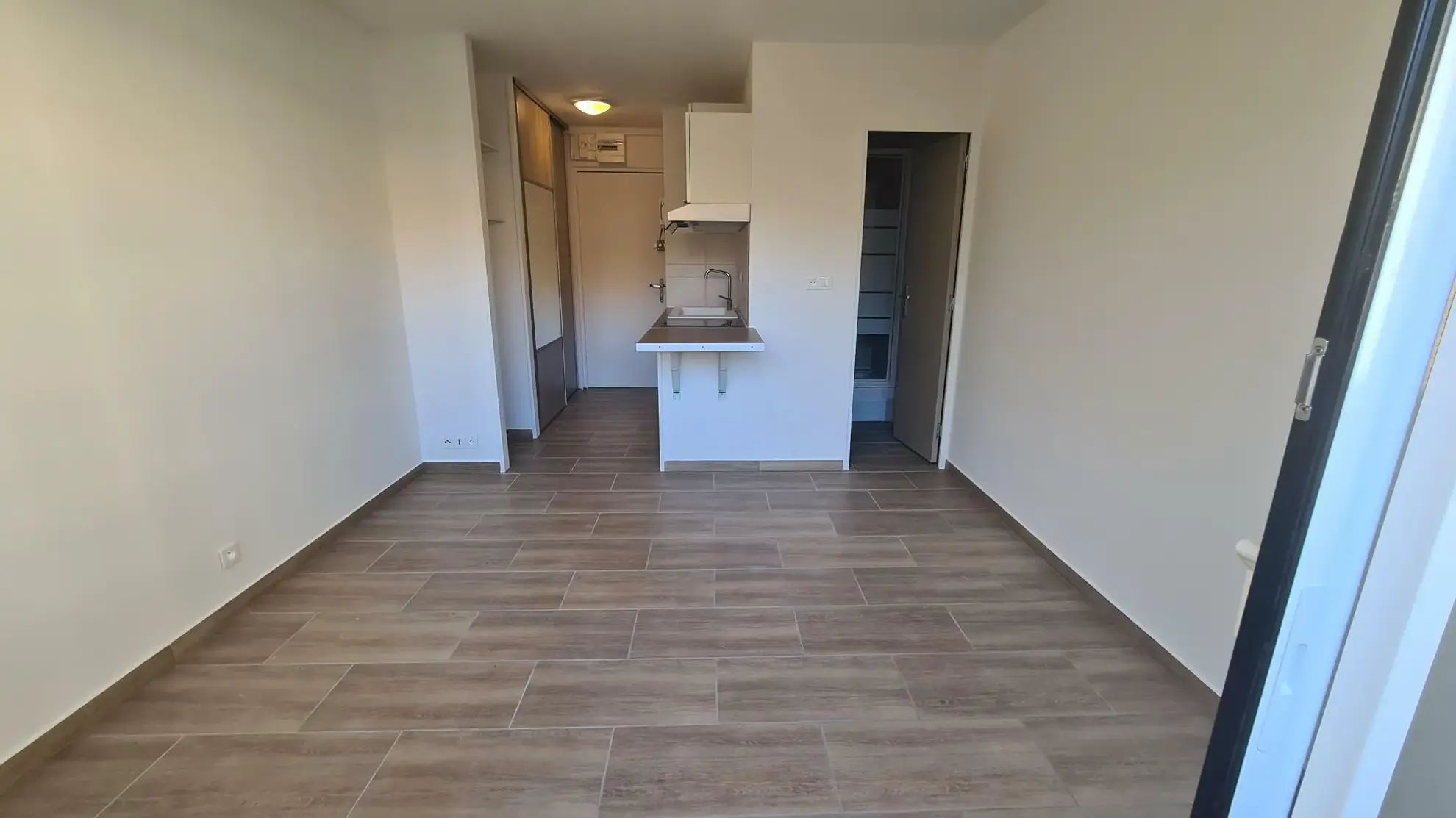 Studio à vendre à Aix en Provence centre-ville avec terrasse et parking