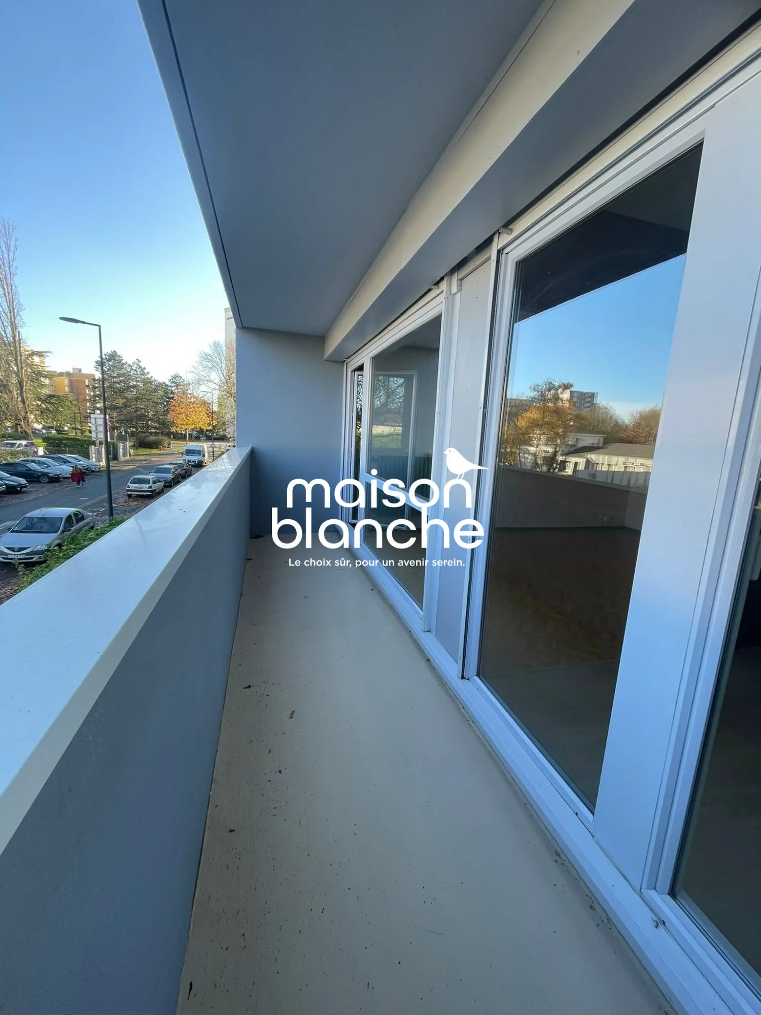 Appartement T4 lumineux avec balcon et cave à Angers – Opportunité d’investissement