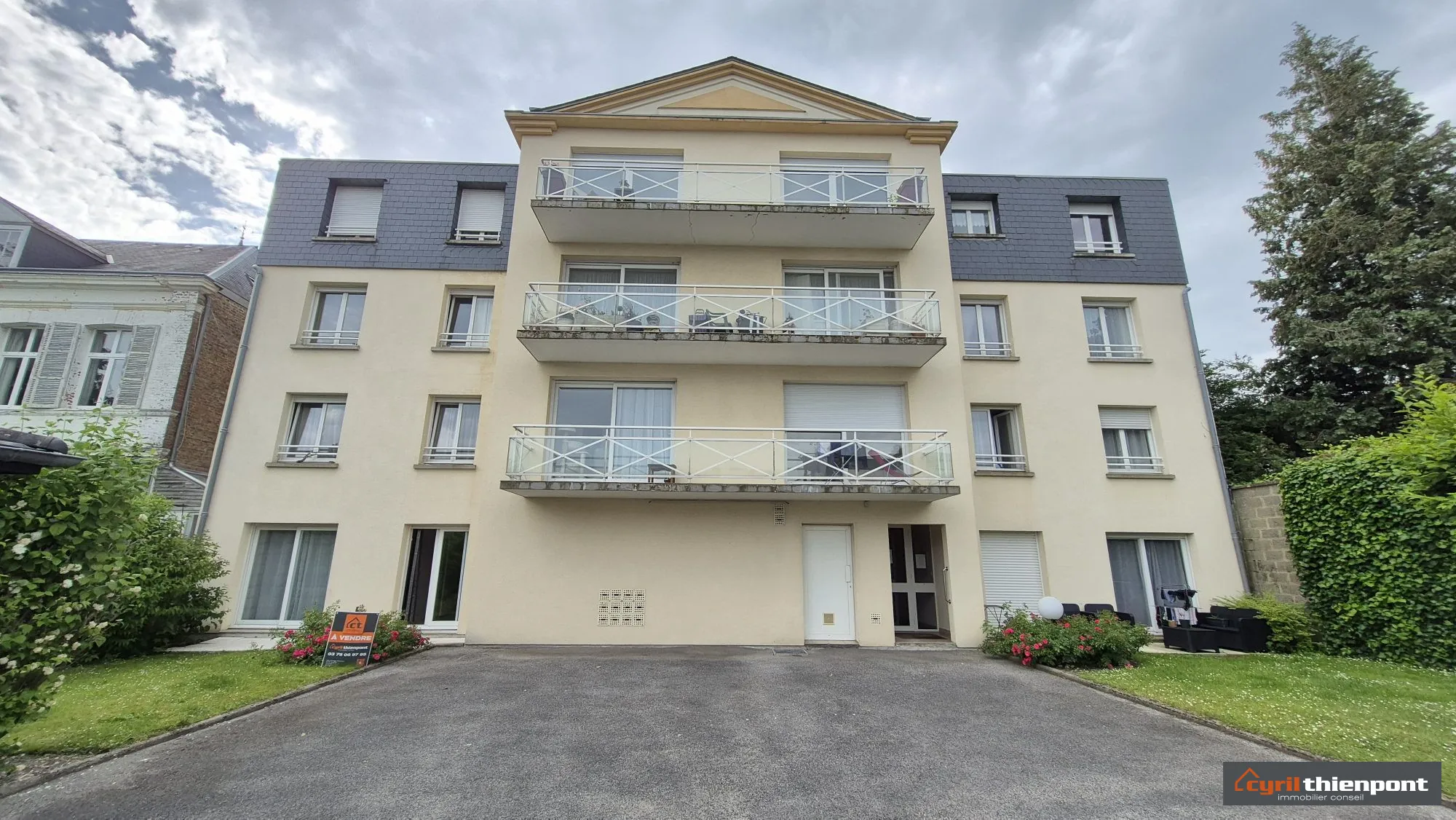 Appartement 2 pièces avec terrasse à Abbeville, emplacement privilégié 