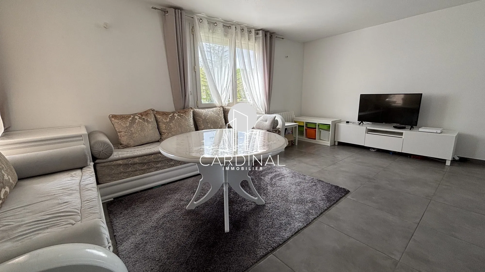 Appartement lumineux à vendre à Saint-Apollinaire, 79 m² avec balcon et garage 