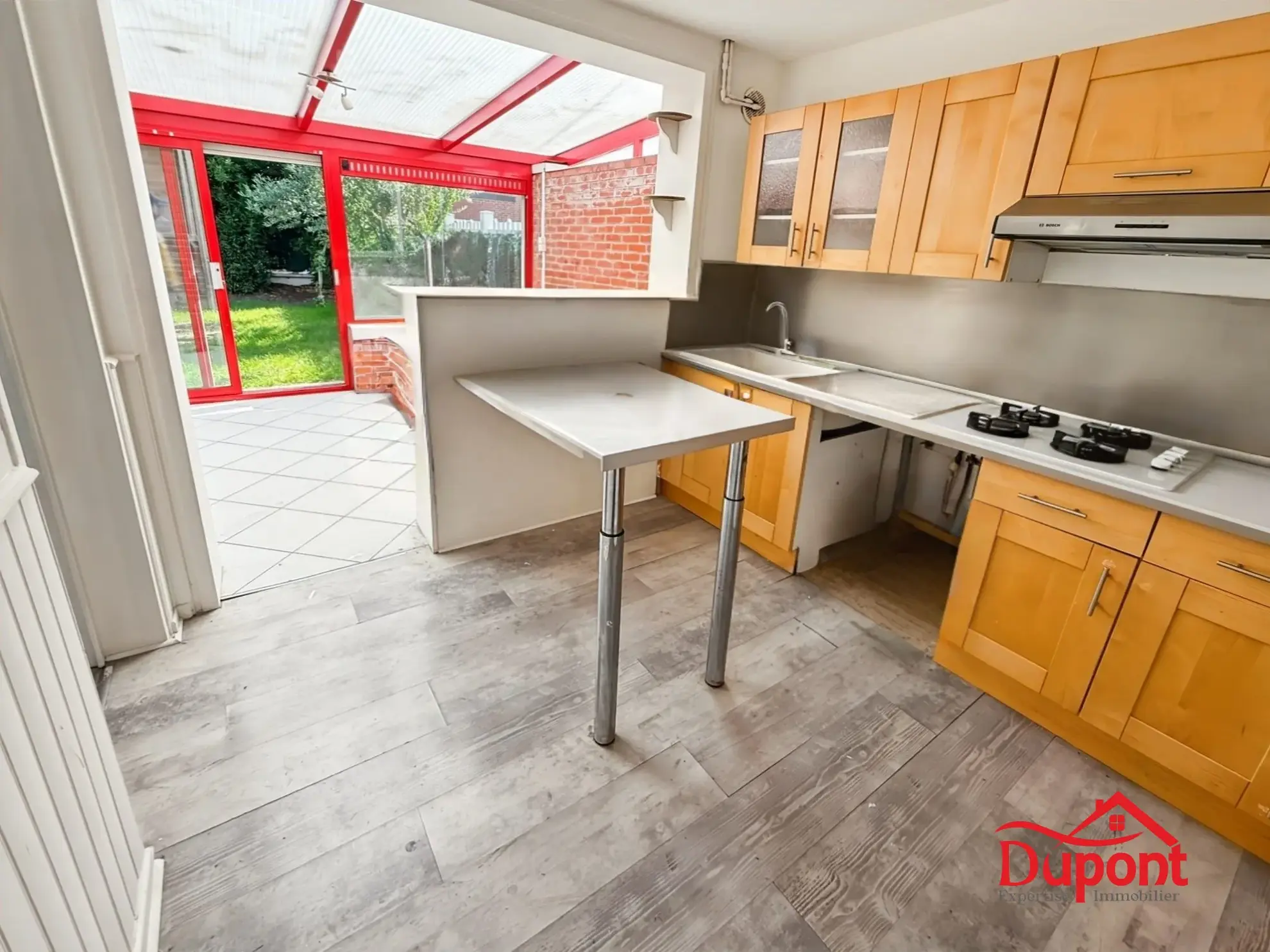 Belle maison semi-individuelle à Valenciennes avec jardin et garage 