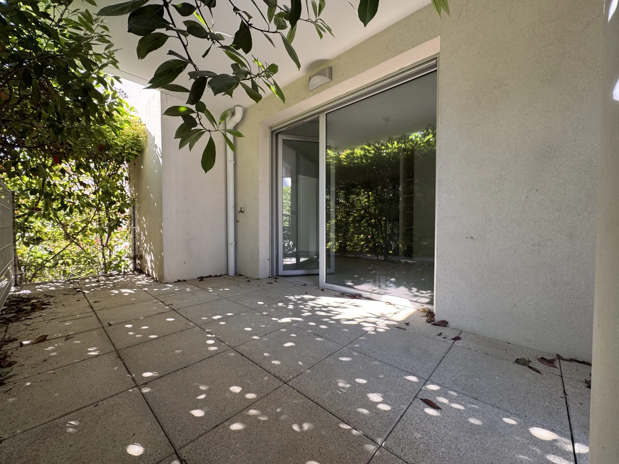 Appartement 2 pièces avec terrasse et parking à Montpellier Ouest