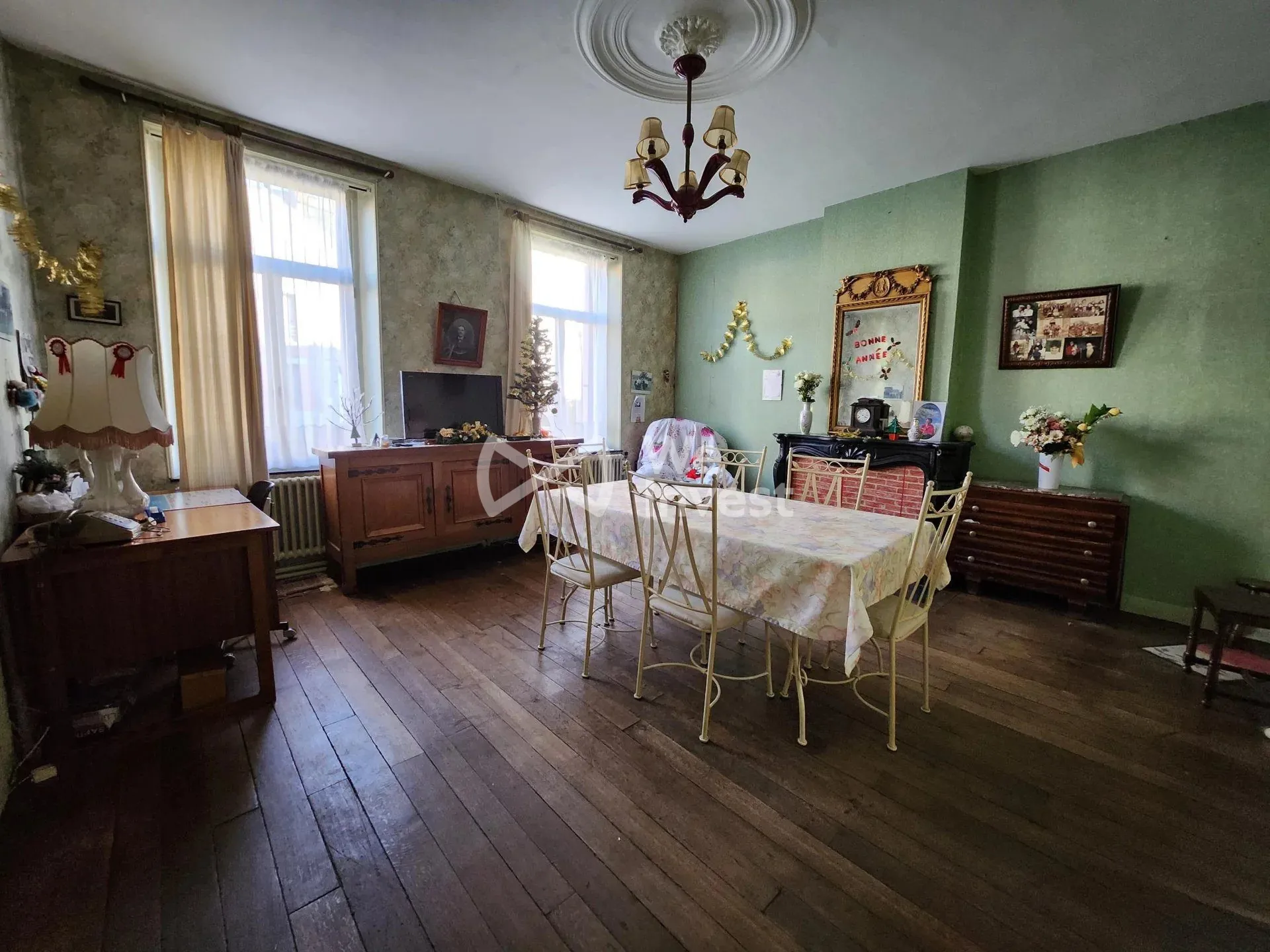 Maison de caractère à Trélon avec jardin, grande cave et potentiel