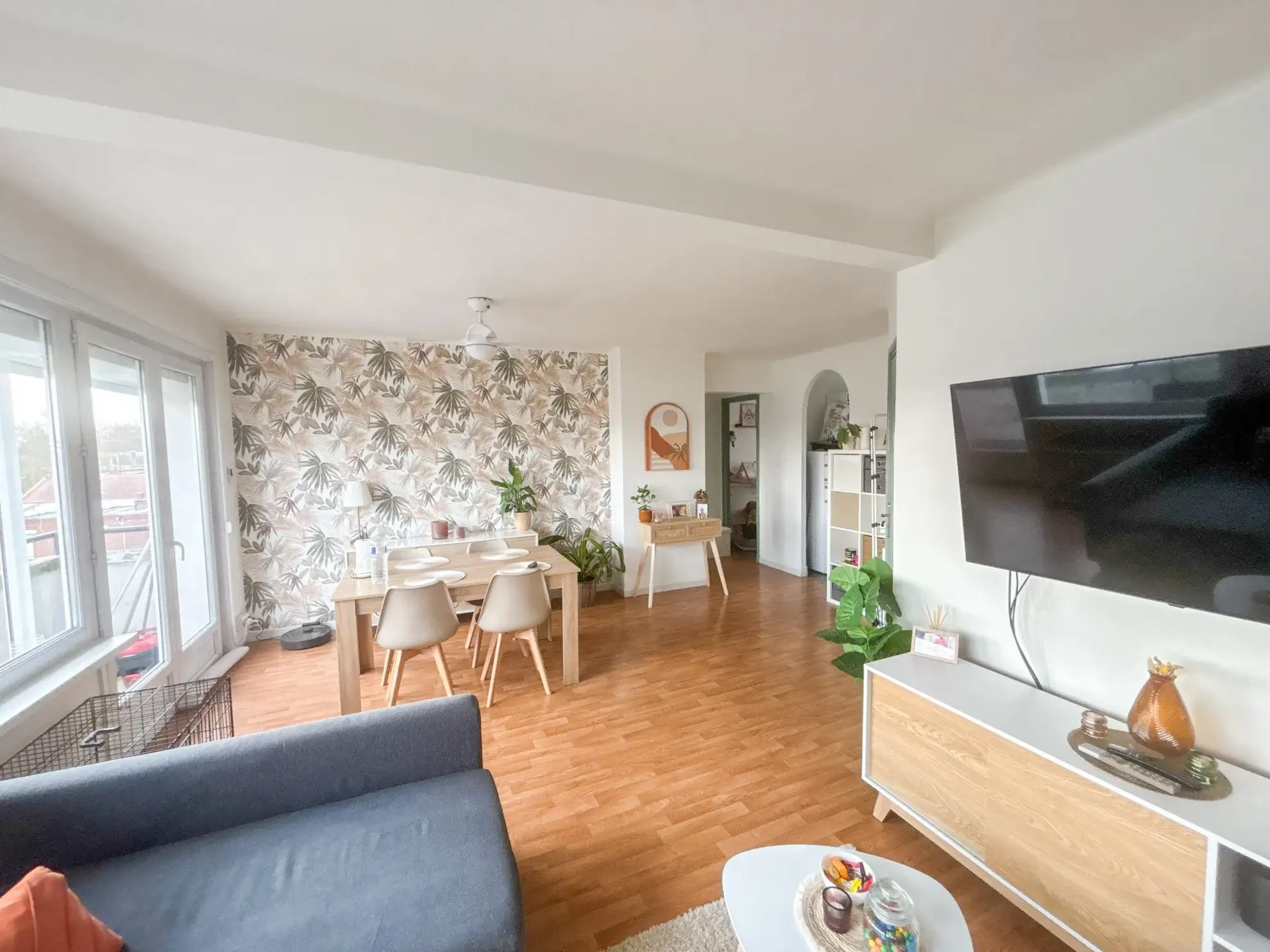 Appartement T3 lumineux de 59 m² avec parking et balcon à Roubaix