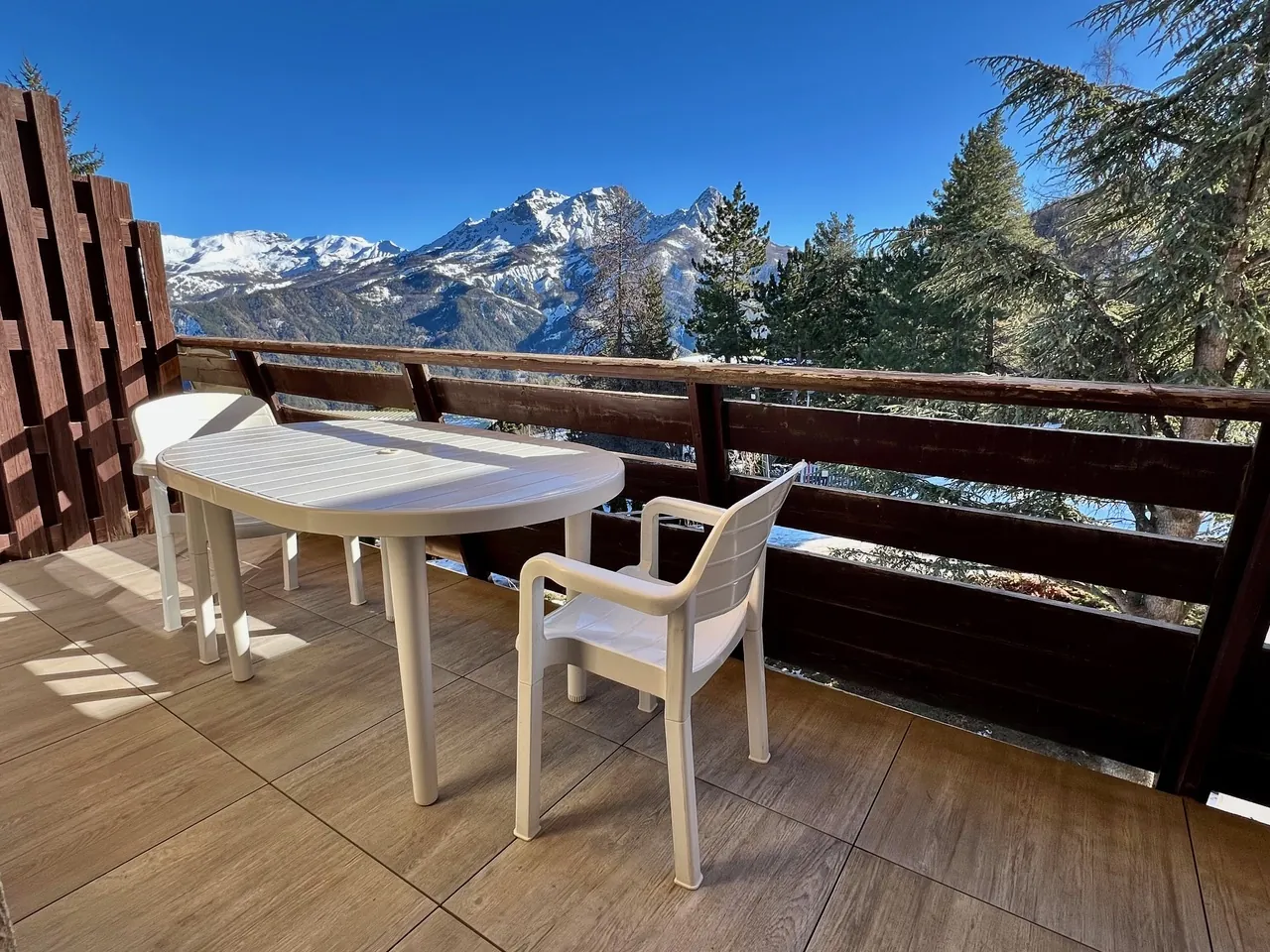 Appartement T2 meublé avec vue montagne à Pra Loup