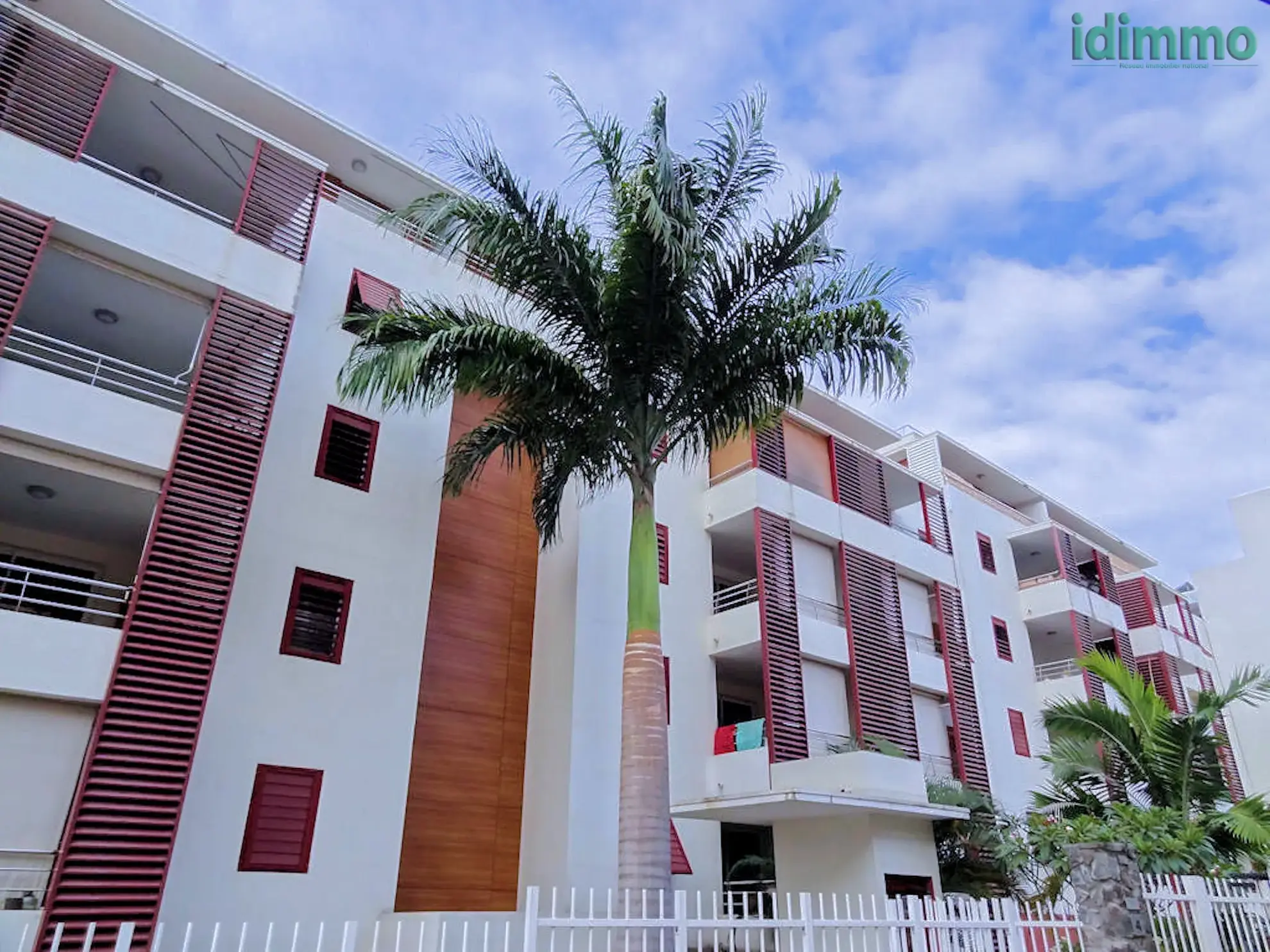 Appartement T3 avec Vue Mer à Sainte Clotilde, Résidence Sécurisée