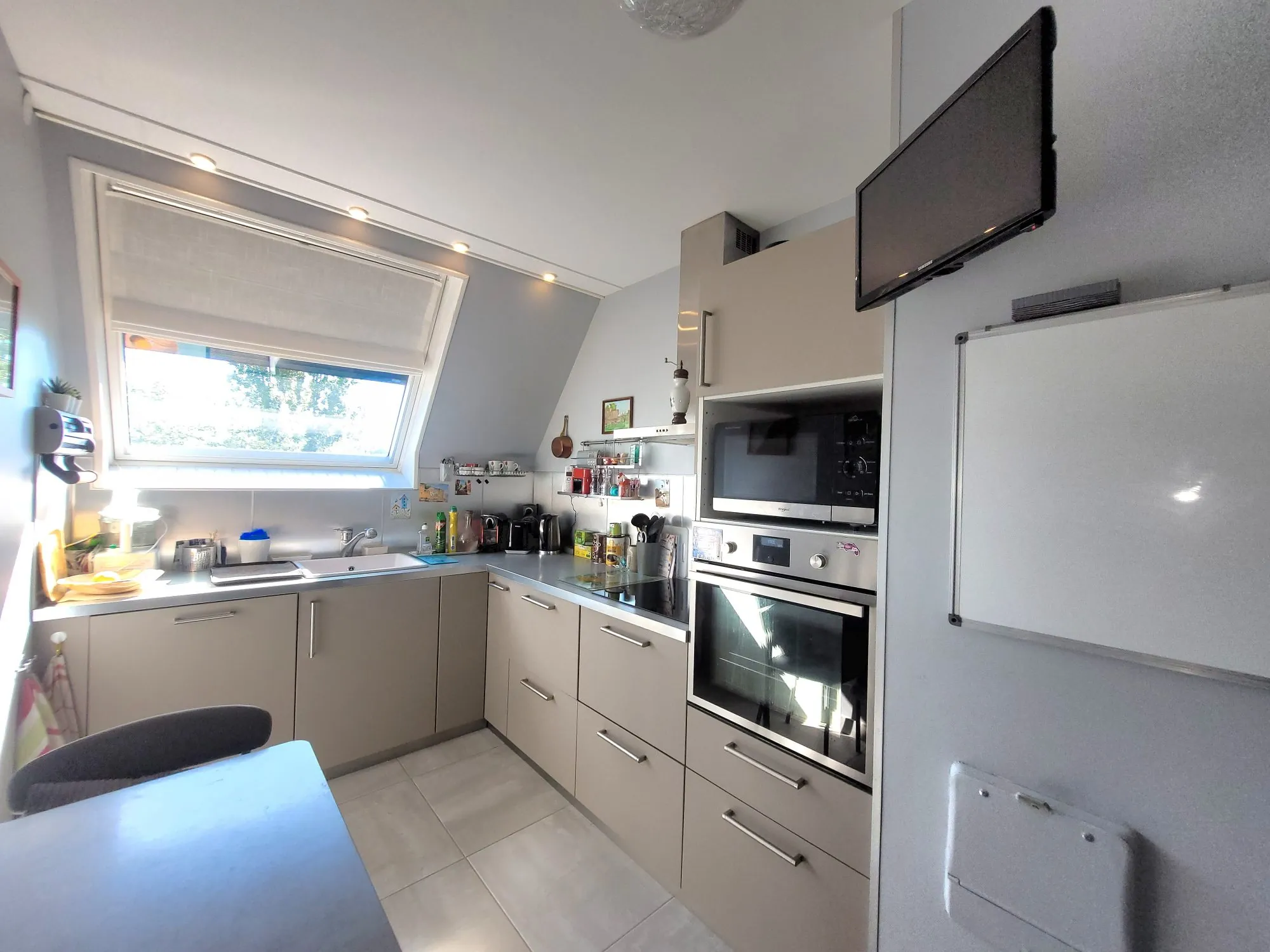 Appartement 4 pièces rénové avec vue sur le Cher à Tours