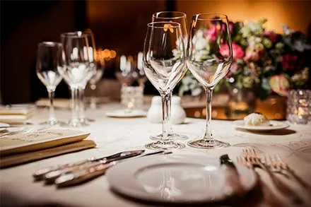 Restaurant à vendre dans le 17ème arrondissement de Paris avec terrasse et faible loyer