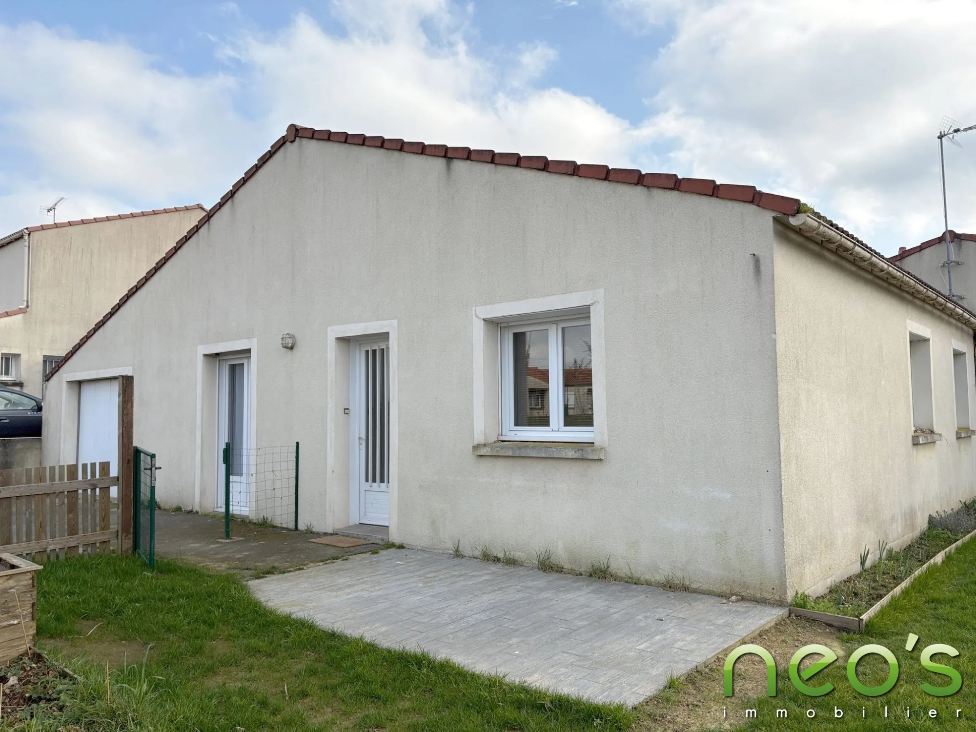 A vendre maison de plain-pied à Saint Macaire en Mauges avec jardin et garage