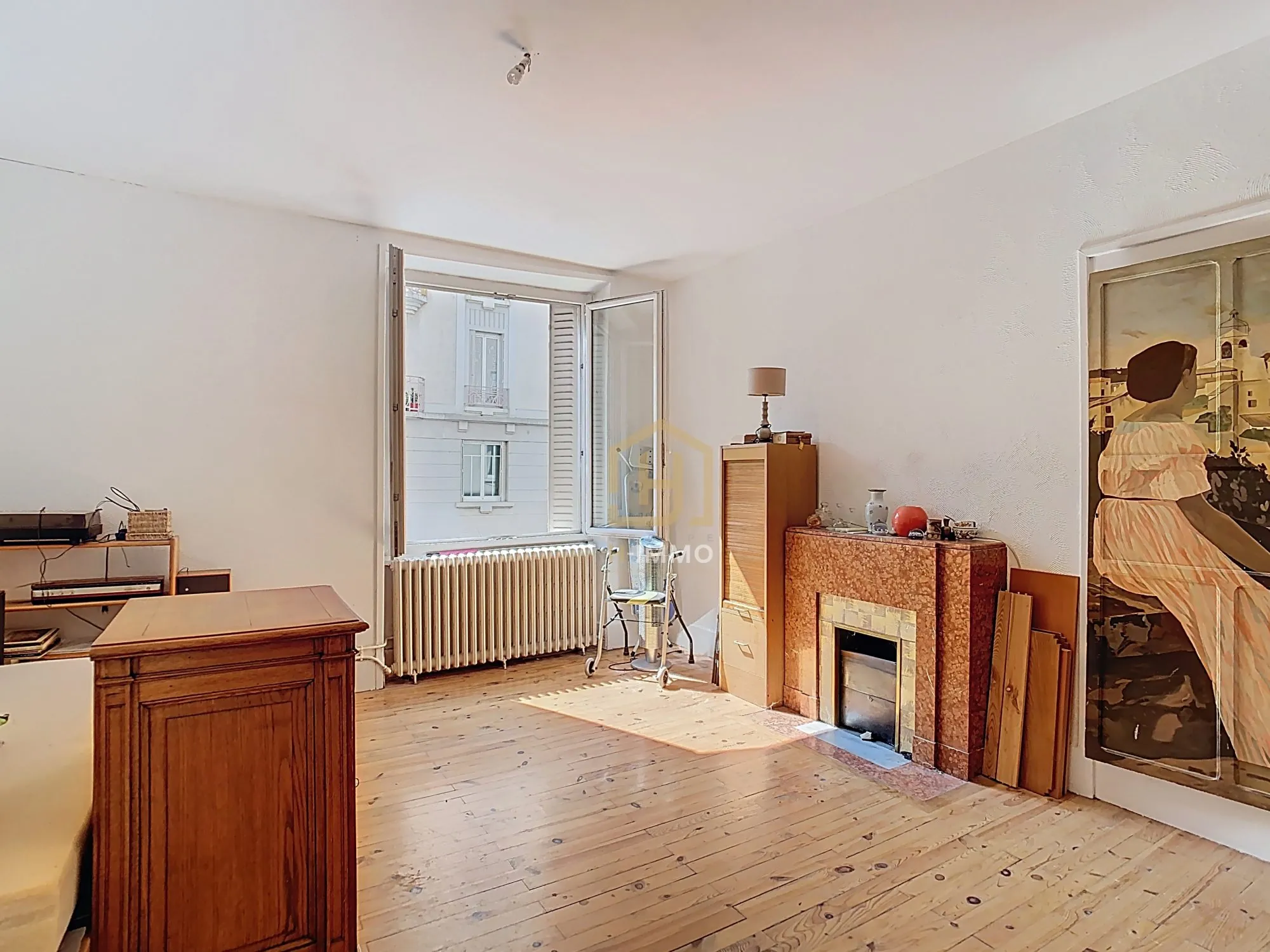 Appartement T2 de 38 m² à Grenoble Clémenceau avec potentiel d'aménagement 