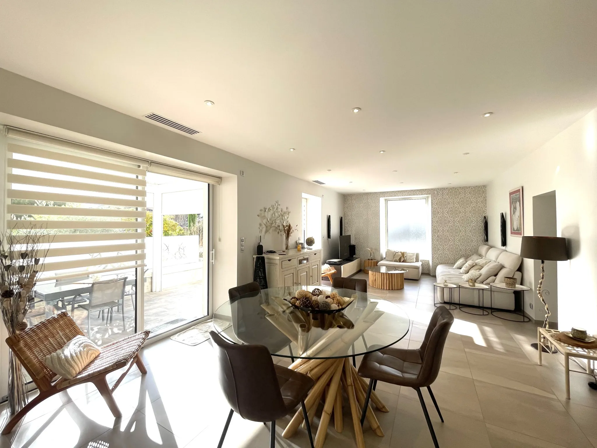 A vendre appartement T3 récent avec terrasse, jardin et parking à Romans-sur-Isère 