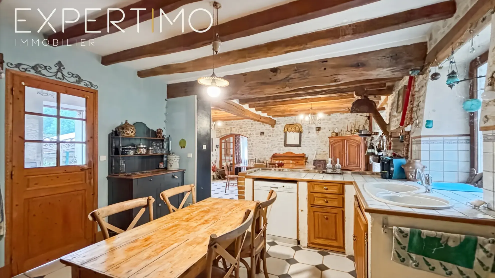 Maison à vendre de 117 m² avec terrain de 2800 m² dans la vallée de la Chalouette