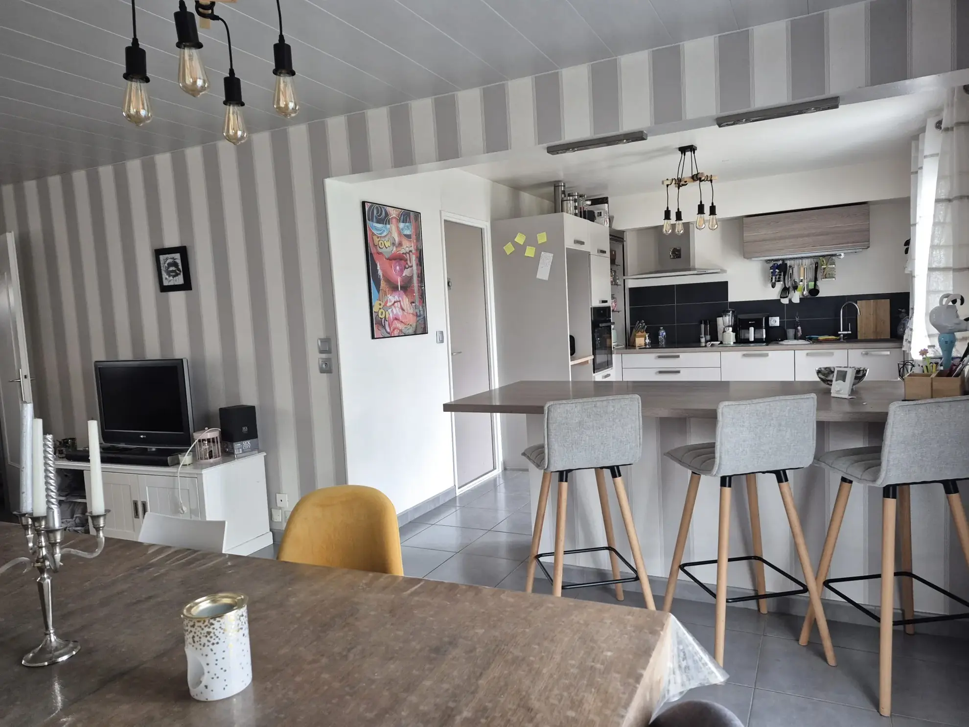 Maison à Bolbec avec terrasse, garage et sous-sol – contactez Patricia LEHIR 