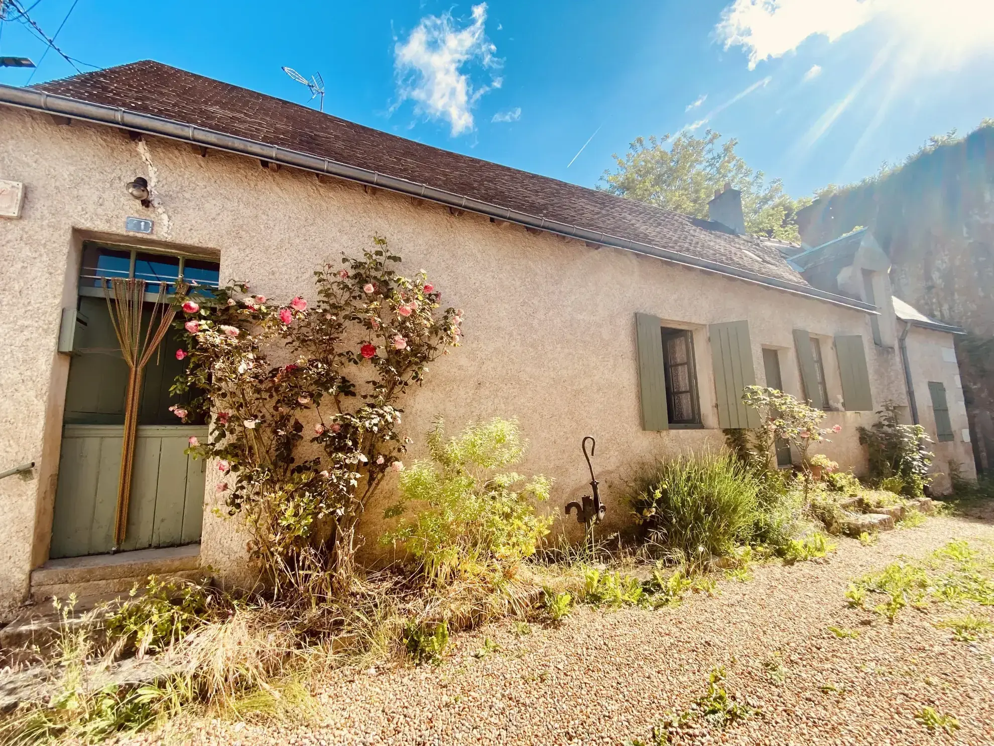 Longère à rénover avec jardin et caves troglodytes proche Montoire - Vallée du Loir
