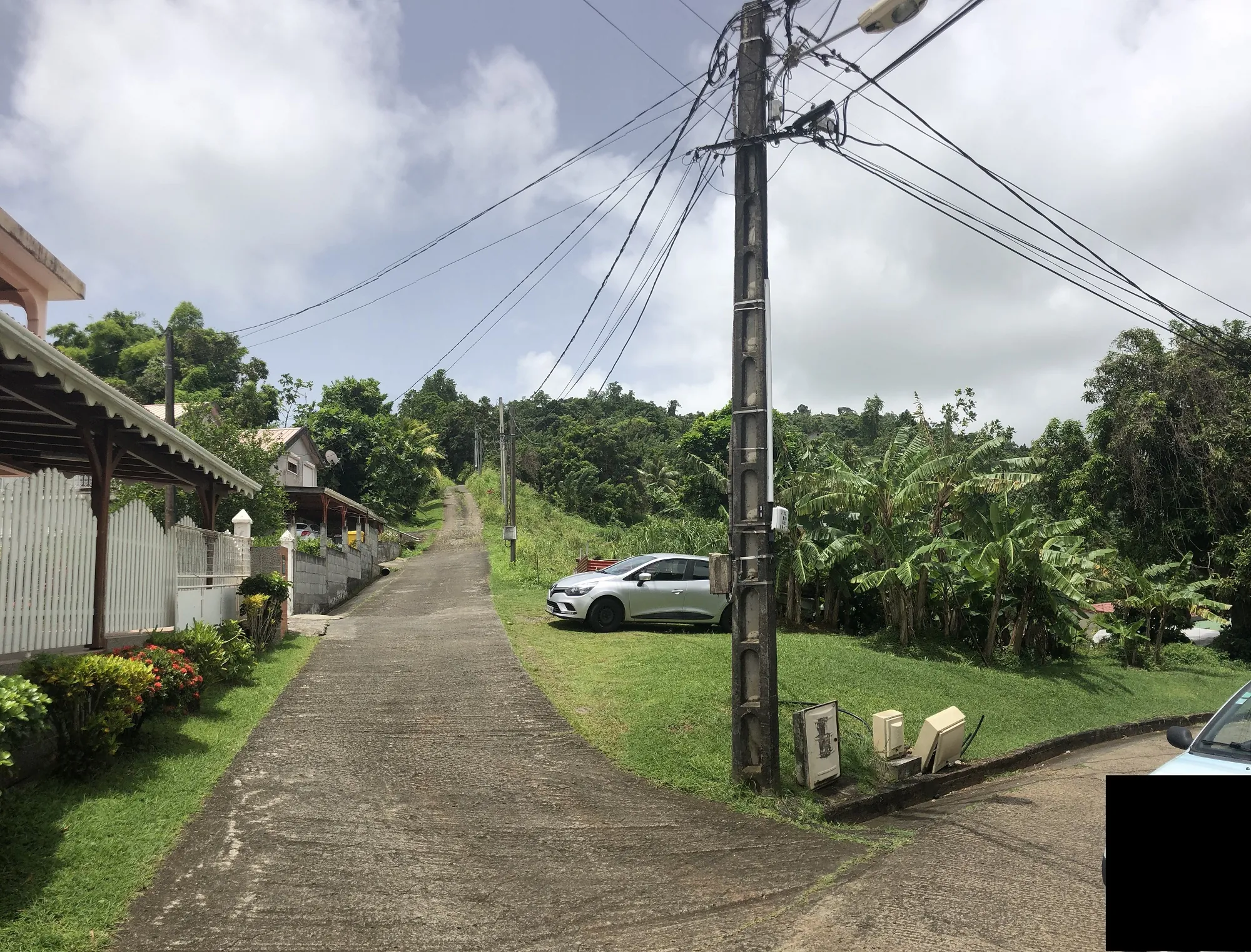 Terrain constructible de 709 m2 au FRANCOIS, idéal résidence ou investissement 