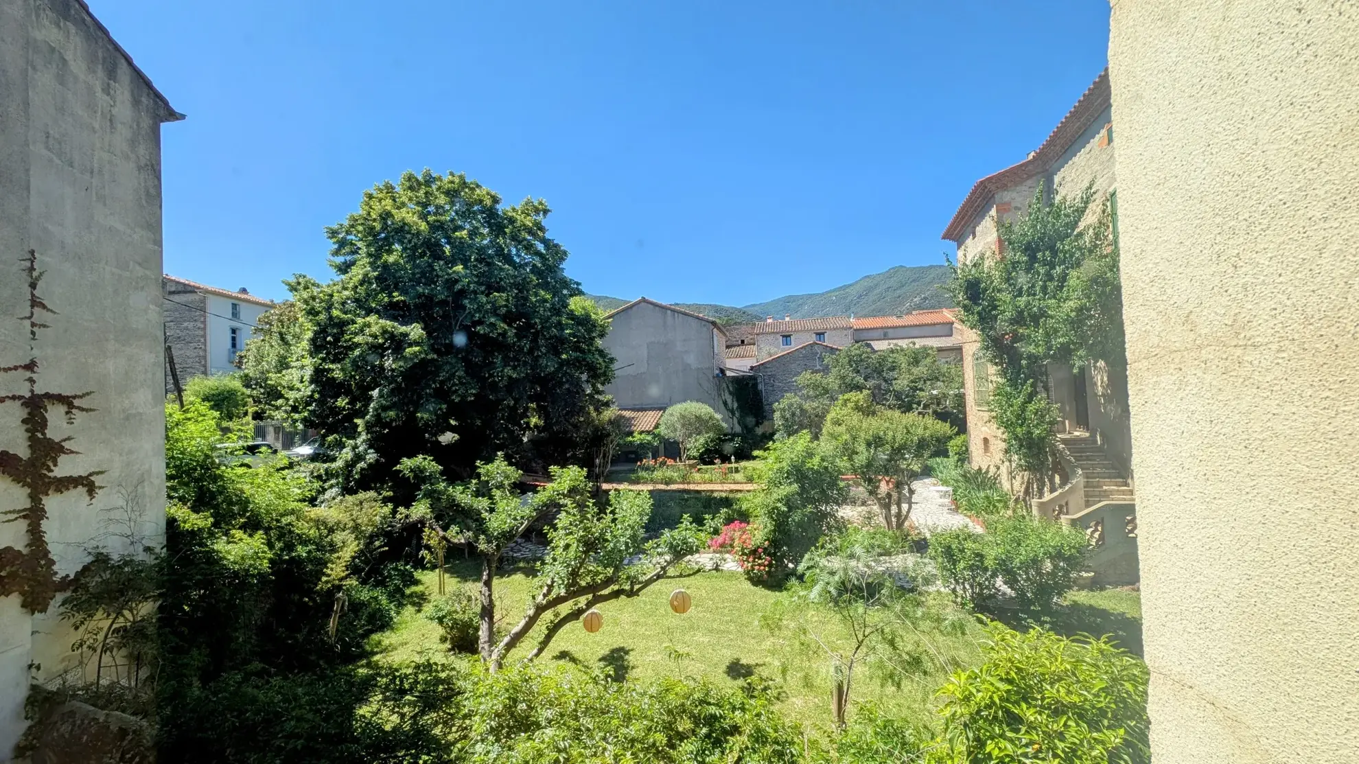 Maison de village avec fort potentiel de division à Laroque des Albères 