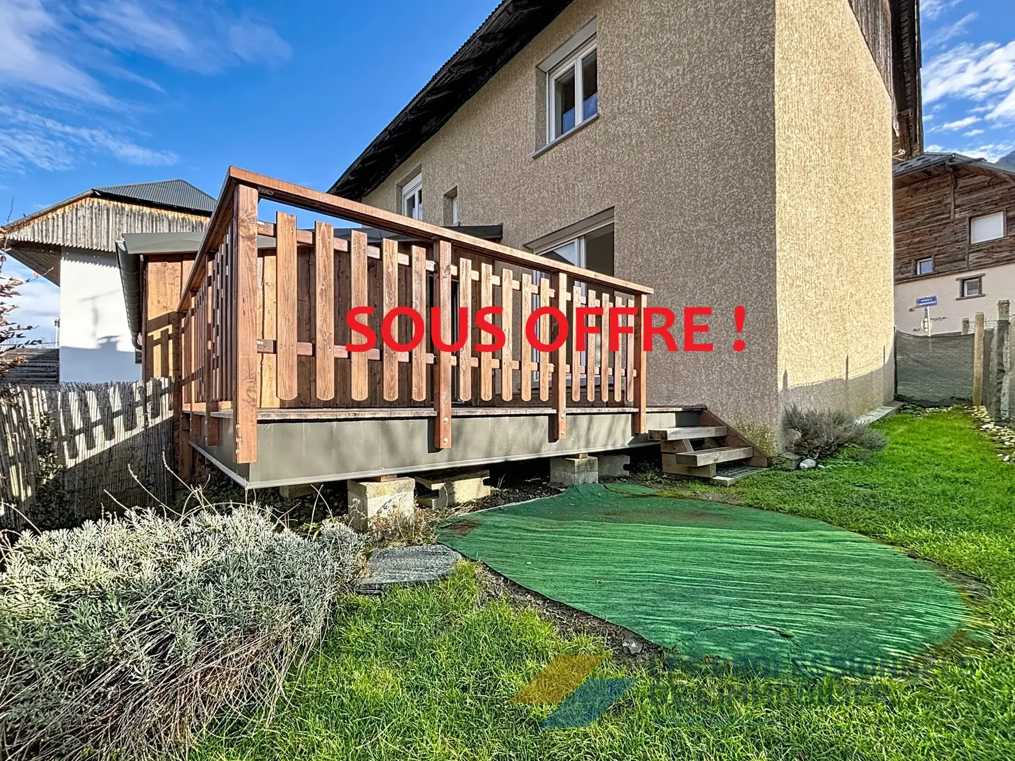 Maison de 78 m² avec terrasse, garage et vue montagnarde à Saint Hélène sur Isère