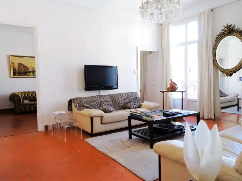 Appartement bourgeois de 110m² au centre-ville de Perpignan 