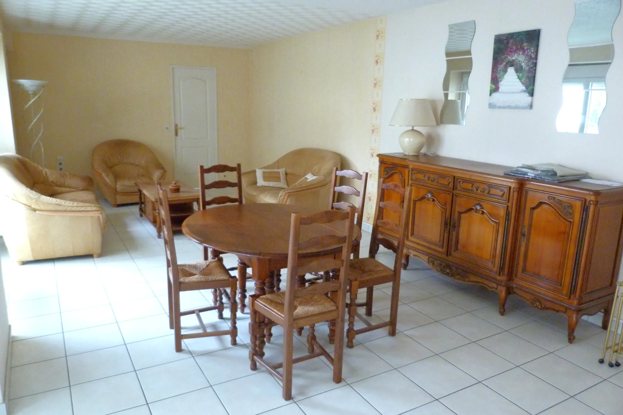 Appartement Type 5 lumineux avec terrasse et garage à Le Petit-Quevilly 