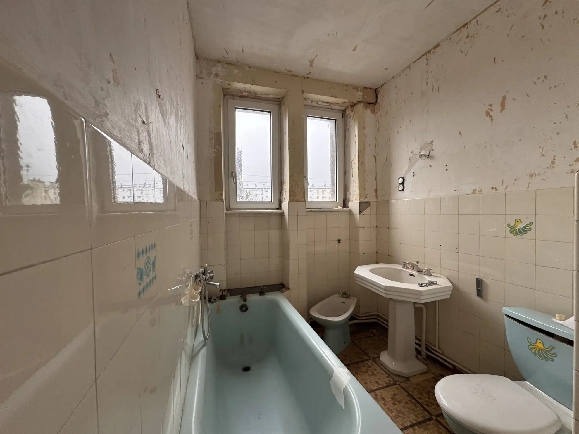 Appartement à Brest de 61 m² à rénover, idéal pour investissement ou résidence principale 