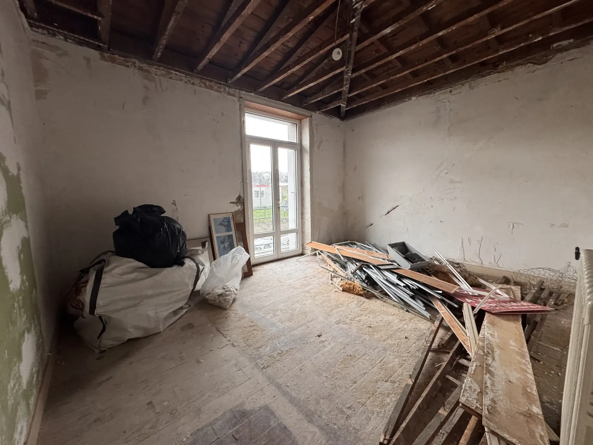 Appartement à Brest de 61 m² à rénover, idéal pour investissement ou résidence principale 